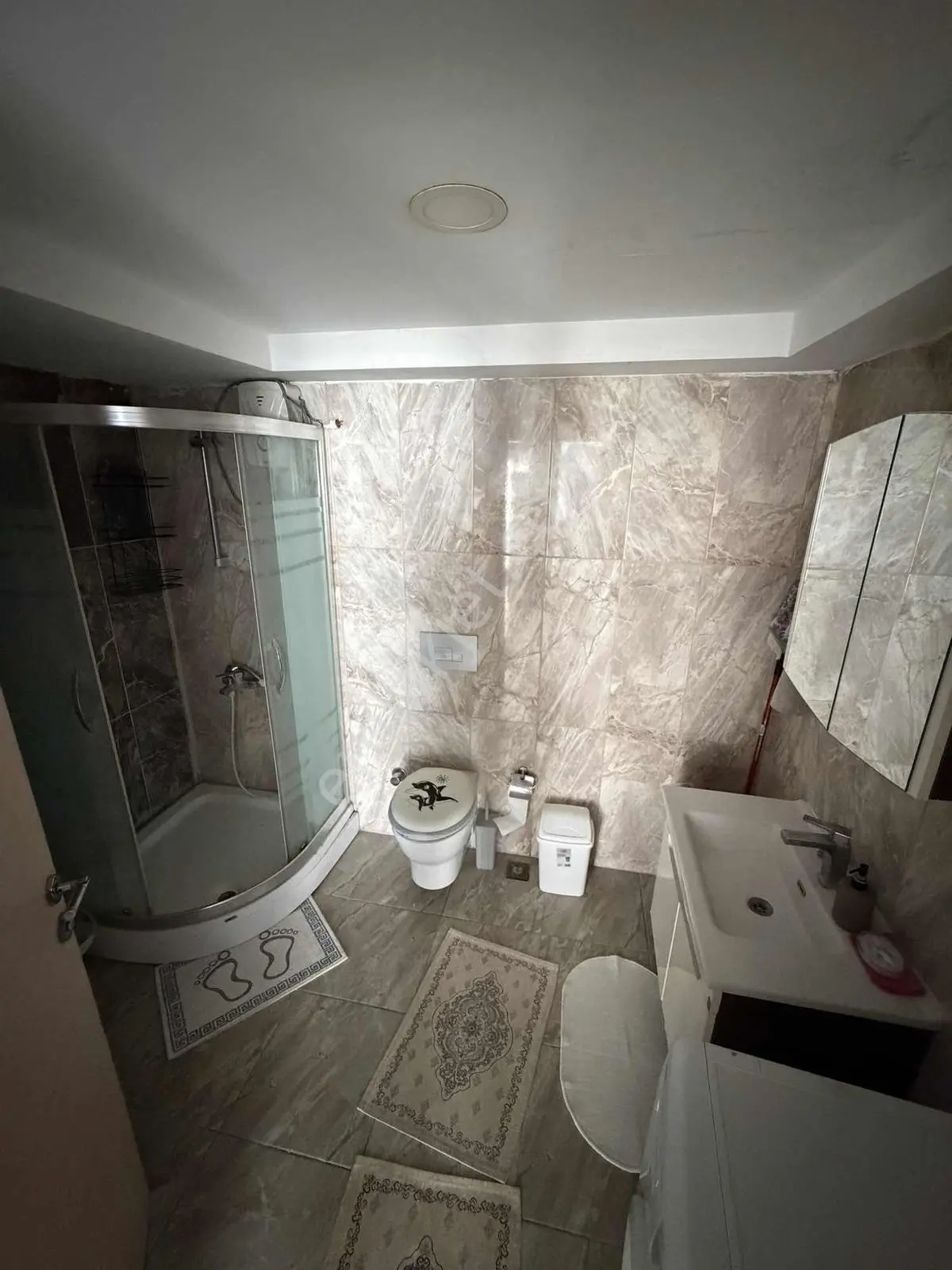 Demirbaş Gayrimenkulden Üni Böl 2+1 Eşyalı Daire - Görsel 2