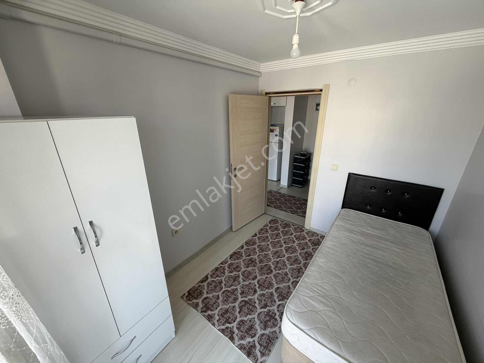 Demirbaş Gayrimenkulden Üni Bölgesinde 2+1 Eşyalı Kiralık Daire - Görsel 16