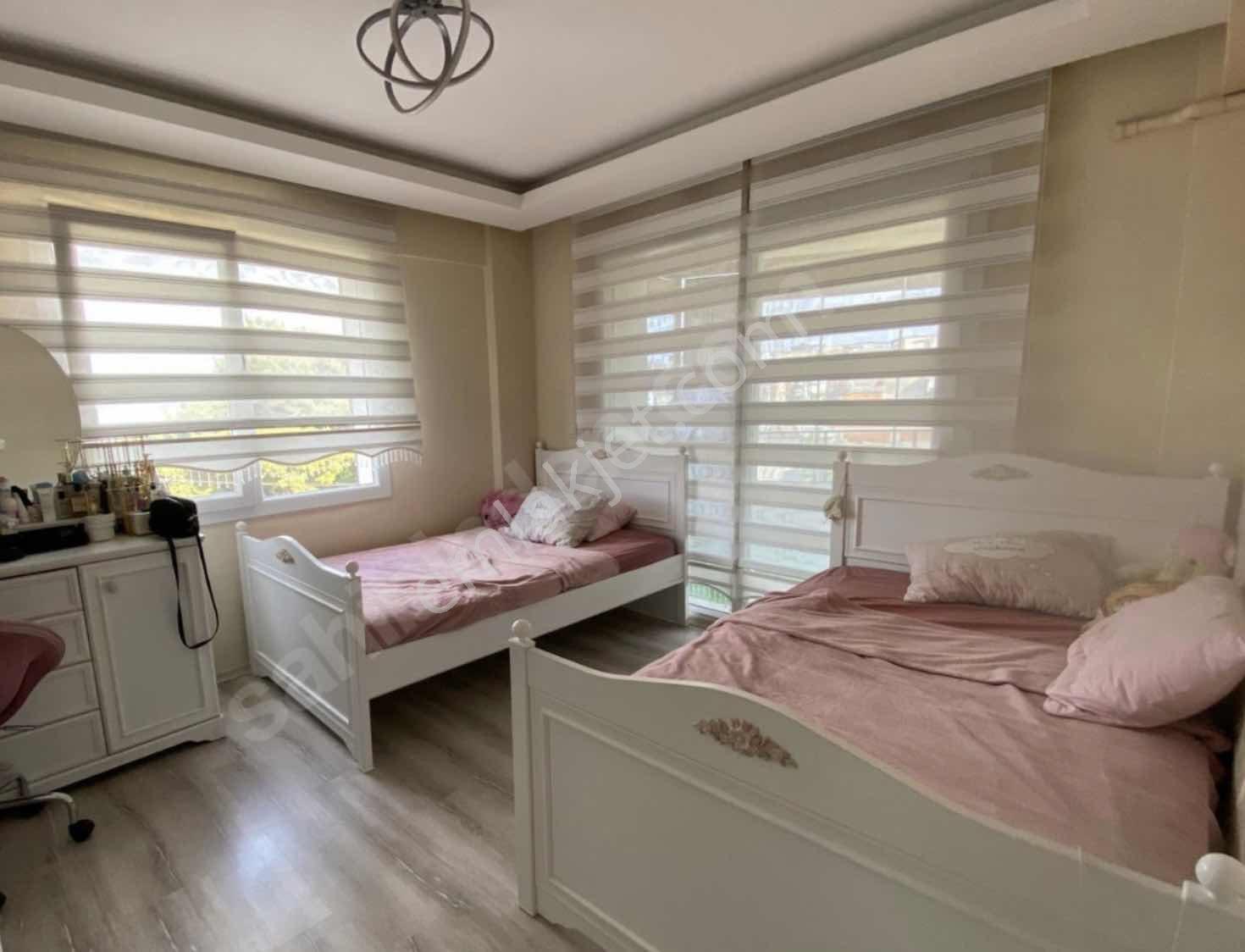 Sevgi Mah Nezih Semtinde Site İçinde Kiralık 3+1 Daire - Görsel 24