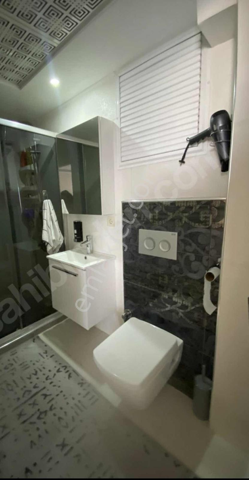 Sevgi Mah Nezih Semtinde Site İçinde Kiralık 3+1 Daire - Görsel 21