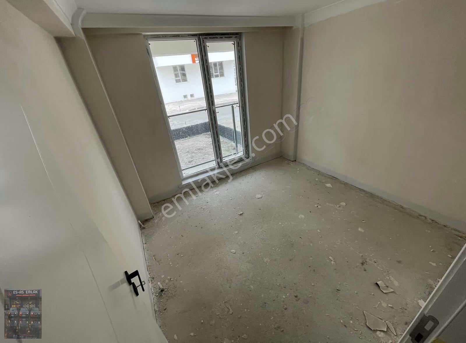 Es-as Tan Fevzi Çakmakta 3+1 150 M2 Depolu Ön Cephe Takasa Açık - Görsel 14