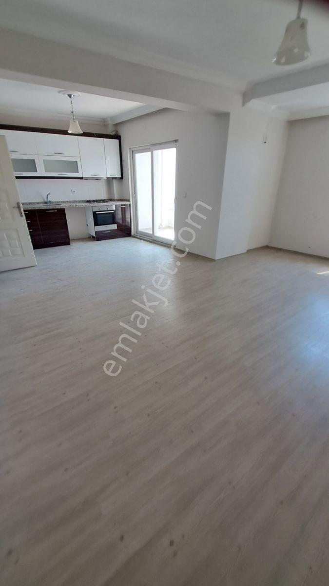 Full Kredili, Arakat, 4+1 Dalaman Merkezinde