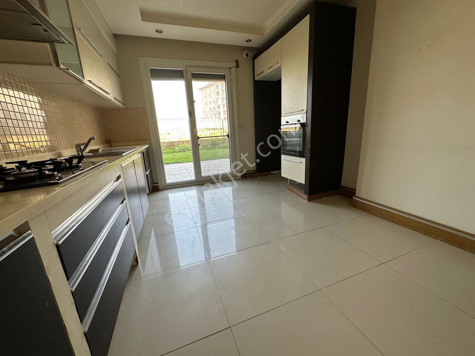 Beykent Vista4 Sitesinde Müstakil Bahçe Kullanımlı 3+1 Kiralık D - Görsel 2