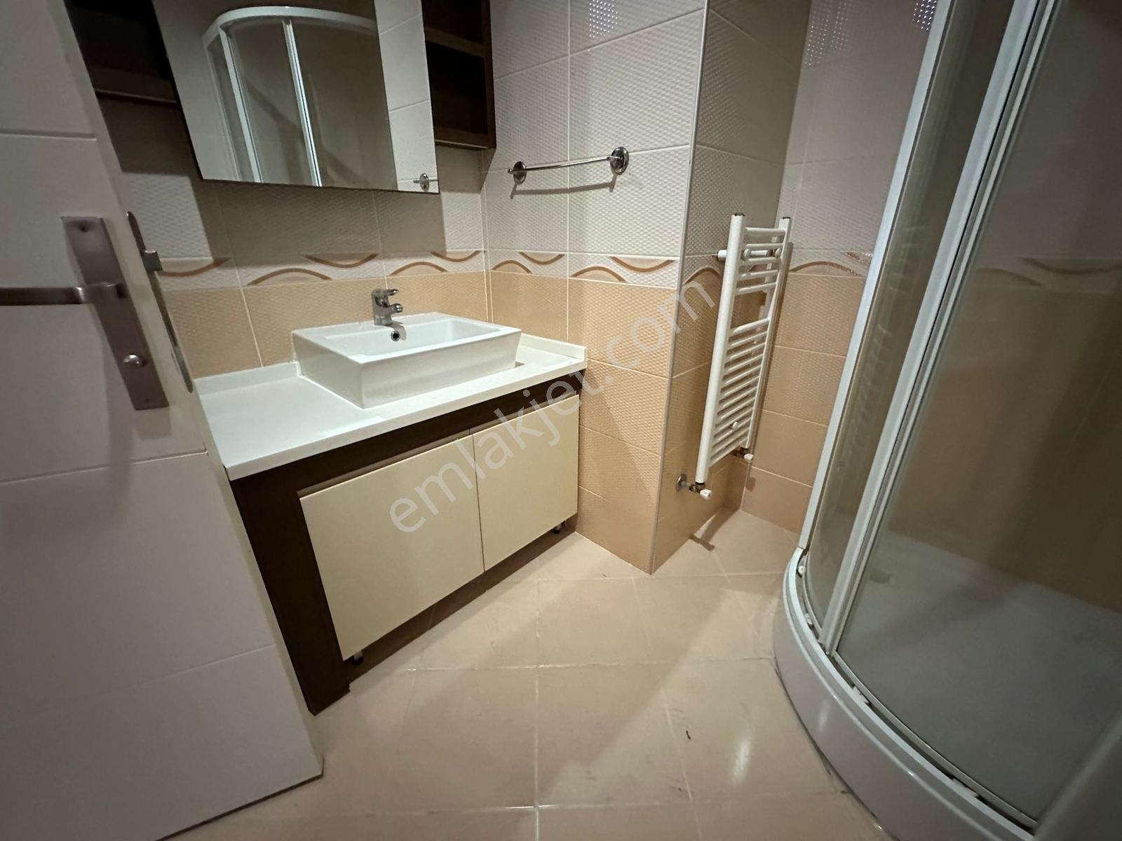Beykent Vista4 Sitesinde Müstakil Bahçe Kullanımlı 3+1 Kiralık D - Görsel 34