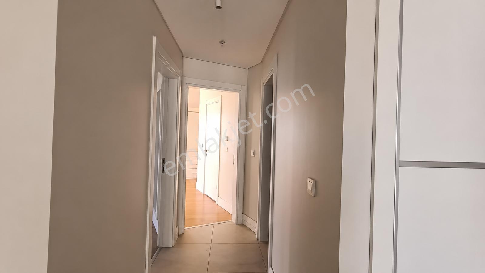 Atakent İstanbul Sarayları Sitesi 2+1 Kapalı Mutfaklı - Görsel 13