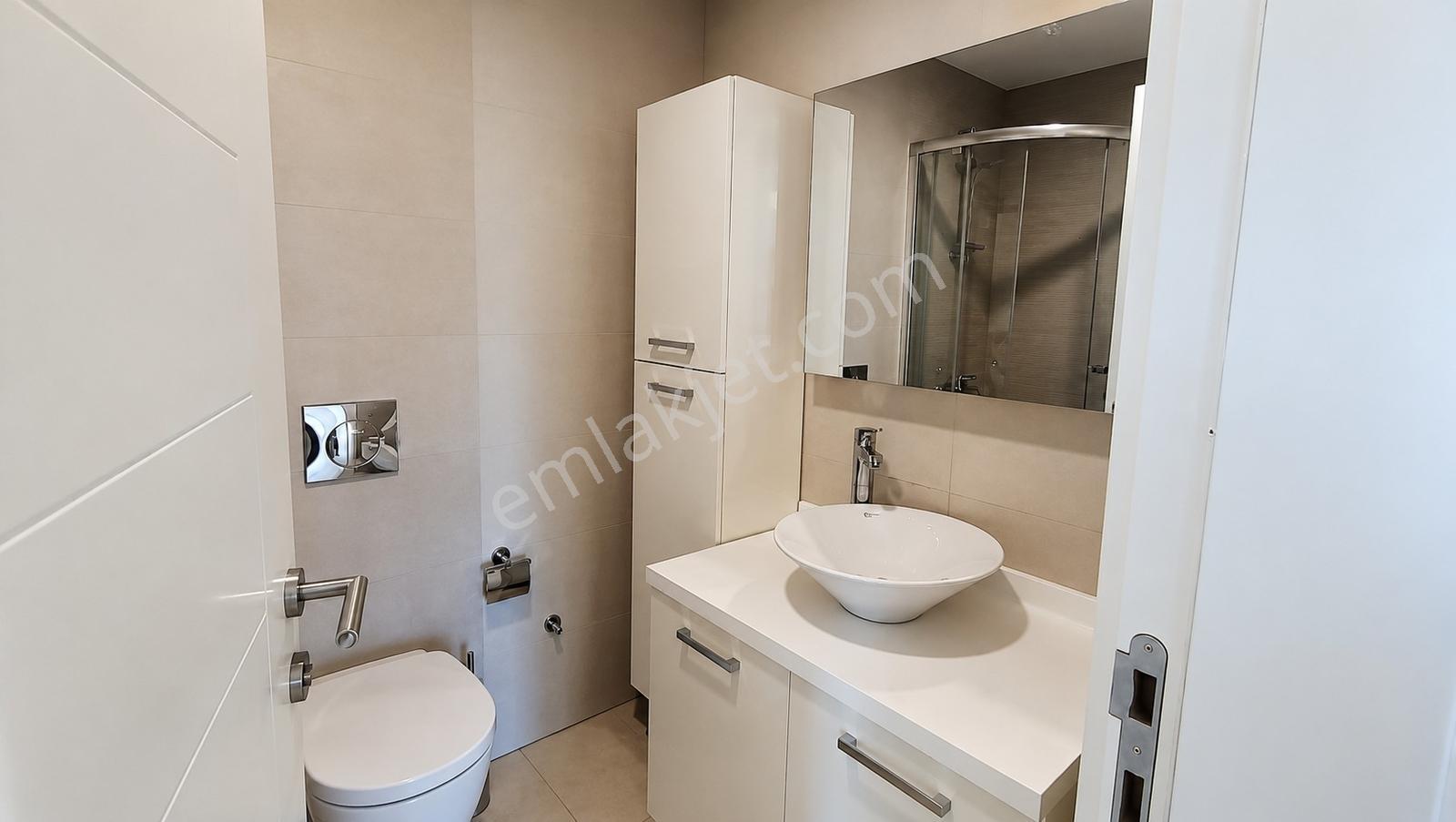 Atakent İstanbul Sarayları Sitesi 2+1 Kapalı Mutfaklı - Görsel 16