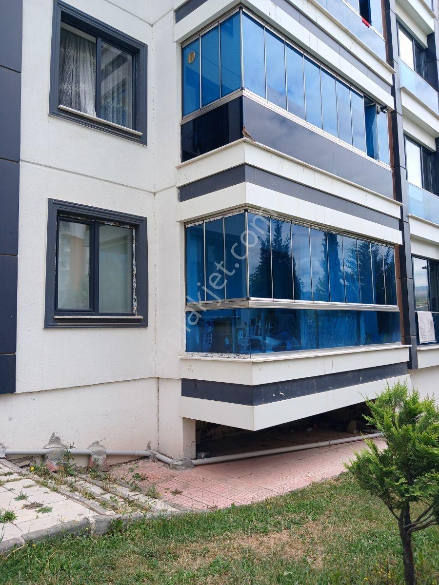 Tokat Bizim Emlaktan Satılık Eşyalı 1+1 Daire - Görsel 11