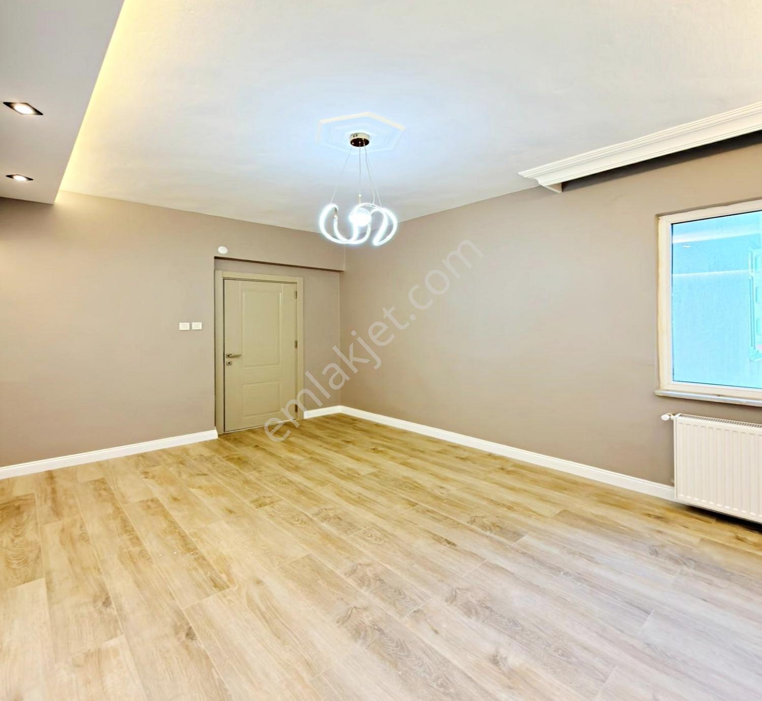 Barış Mahallesinde Site İçi Lüks Dekorlu 3+1 Satılık Daire - Görsel 27