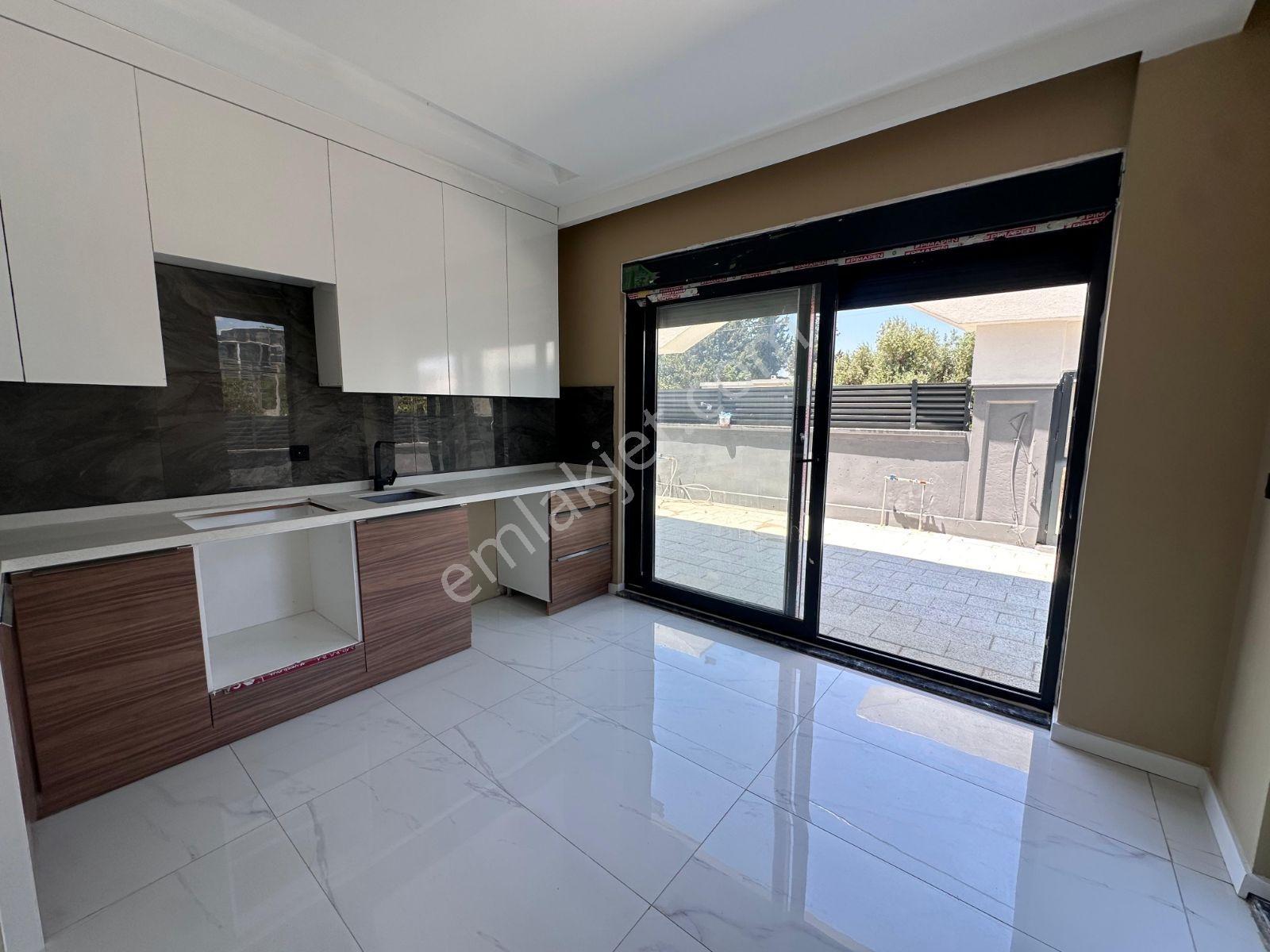 For Sale Lux | Mükemmel Konumda 4+1 Tripleks Villa - Görsel 18