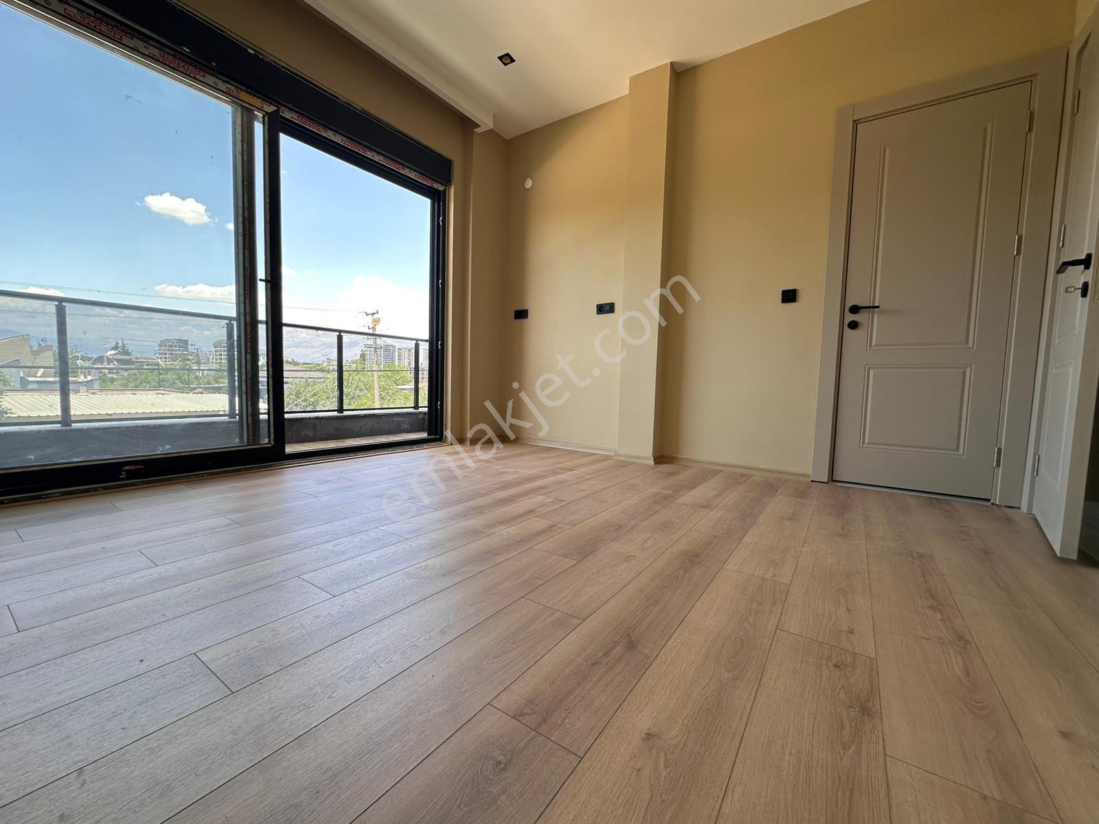For Sale Lux | Mükemmel Konumda 4+1 Tripleks Villa - Görsel 10