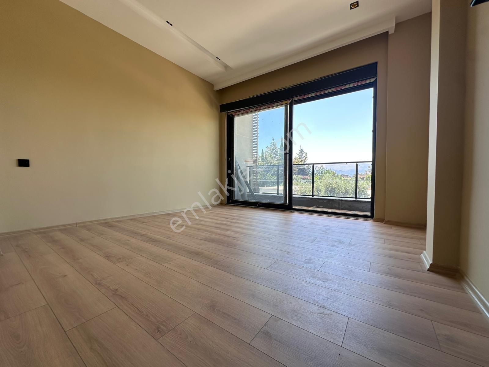 For Sale Lux | Mükemmel Konumda 4+1 Tripleks Villa - Görsel 15