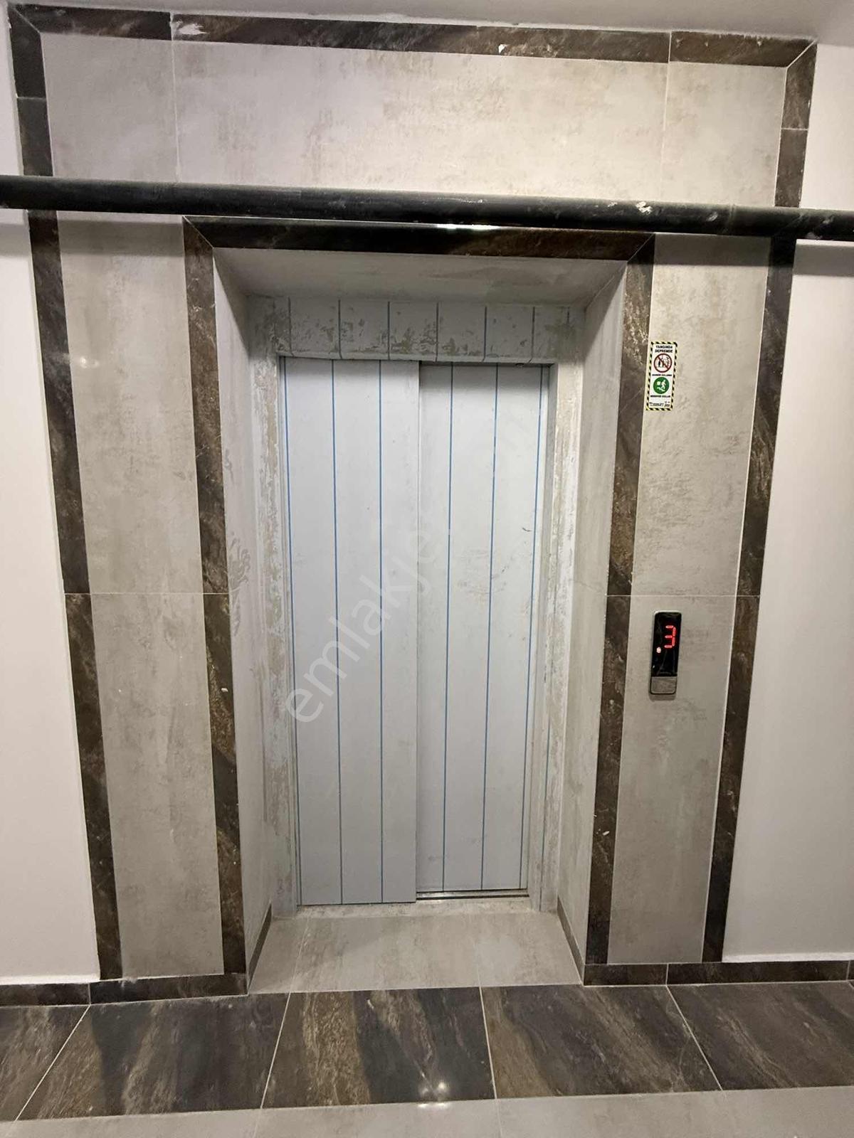 Onay 'dan Çerkezköy Gaziosmanpaşa Ön Cephe Ultralüks 1+1 Daire - Görsel 23