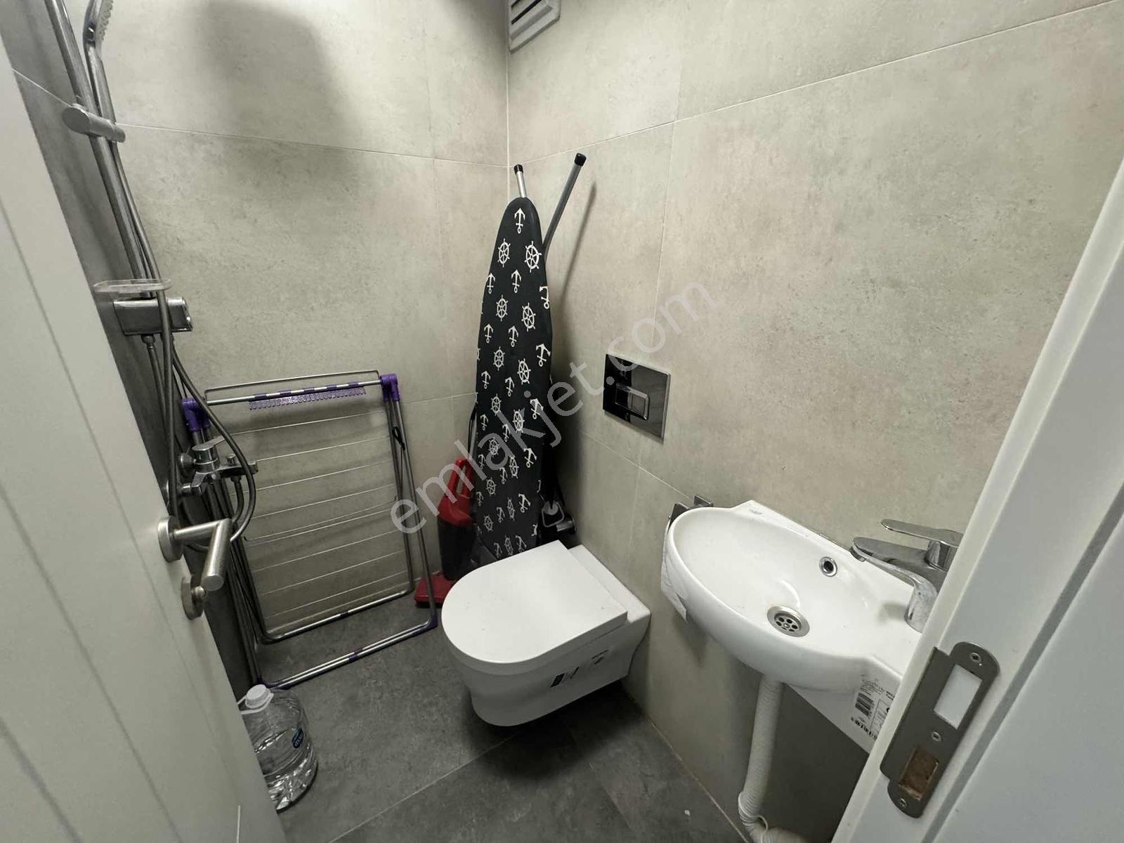 Çağlayan'da Adliye Metro Metrobüse 3 Dk Kiralık 2+1 Eşyalı Daire - Görsel 20