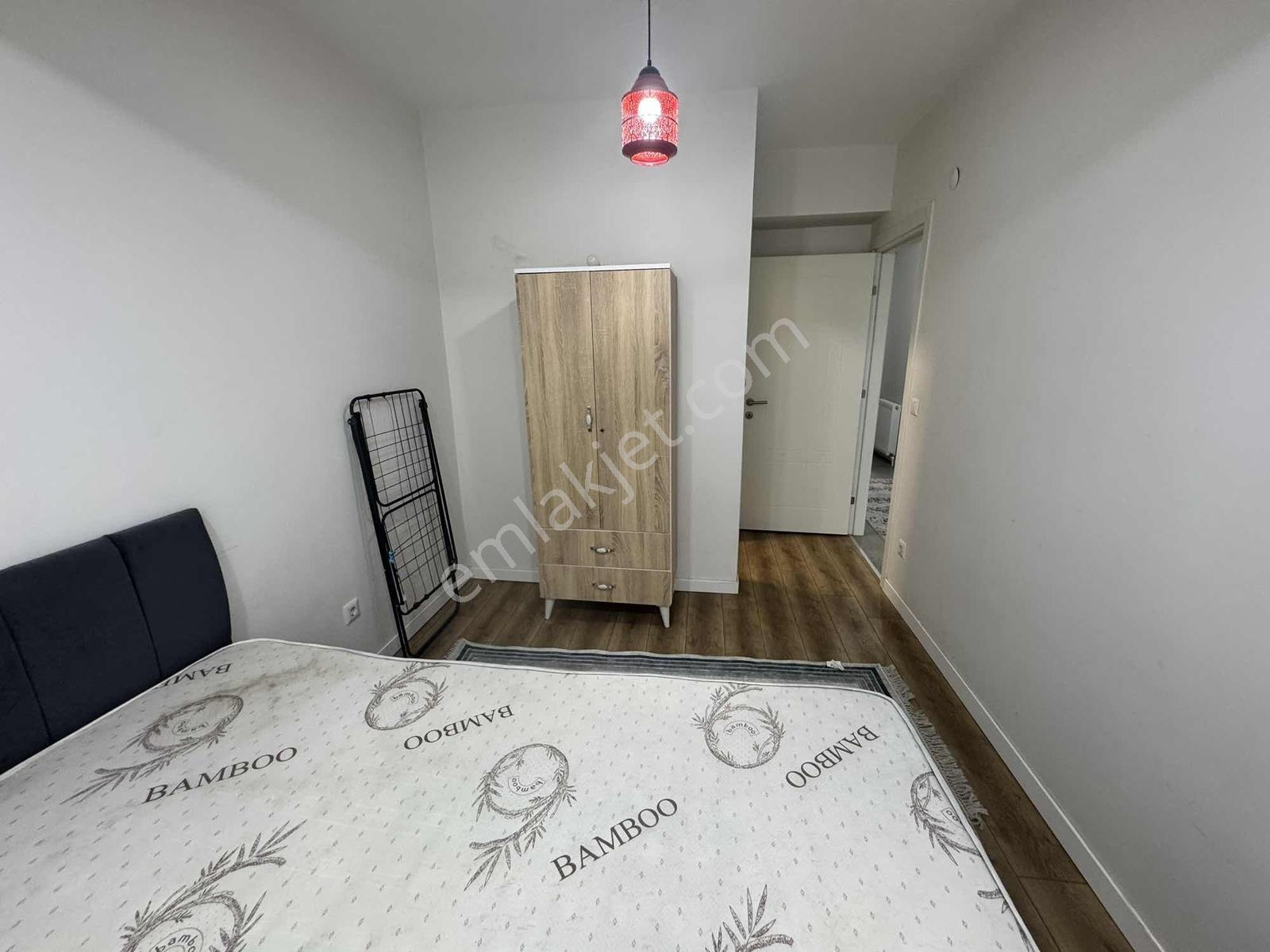 Çağlayan'da Adliye Metro Metrobüse 3 Dk Kiralık 2+1 Eşyalı Daire - Görsel 14