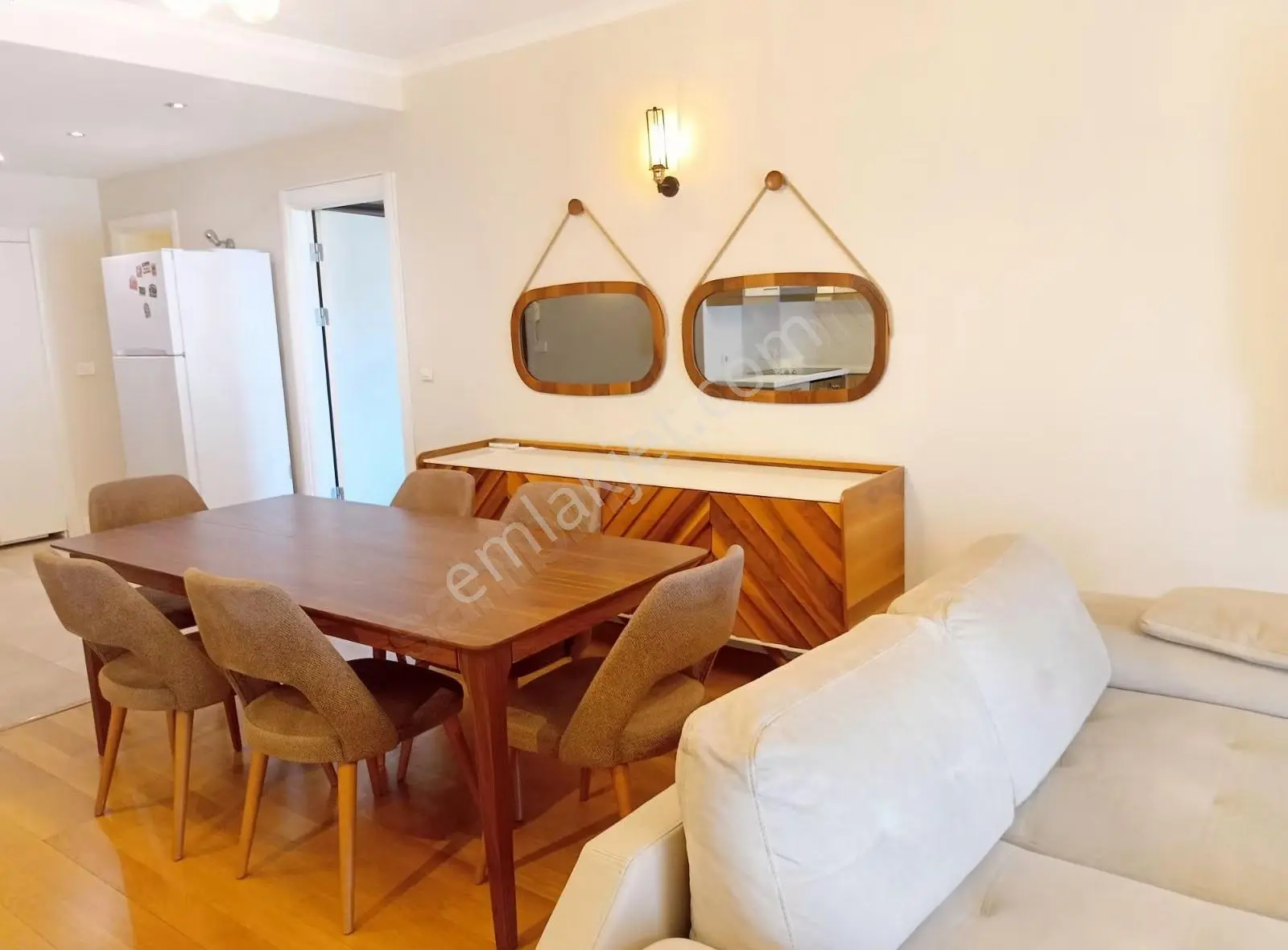 Beylıkduzu Ultra Lux Full Eşyalı 1+1 Metrobuse Yakin _ 40.000 - Görsel 2