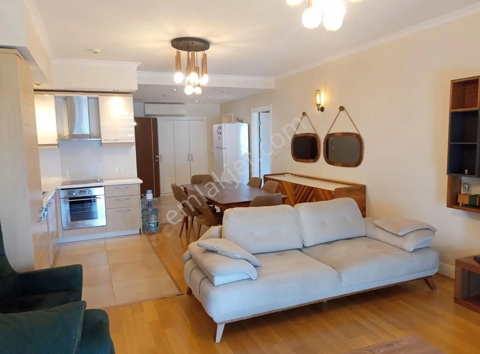 Beylıkduzu Ultra Lux Full Eşyalı 1+1 Metrobuse Yakin _ 40.000 - Görsel 3