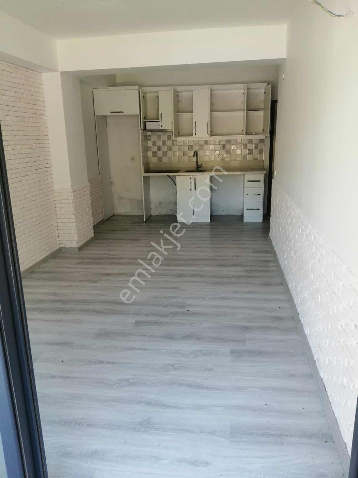 Çeşme Sakızlıkoy'da Satılık Havuz Cephe 1+1 Bahçeli Daire - Görsel 7