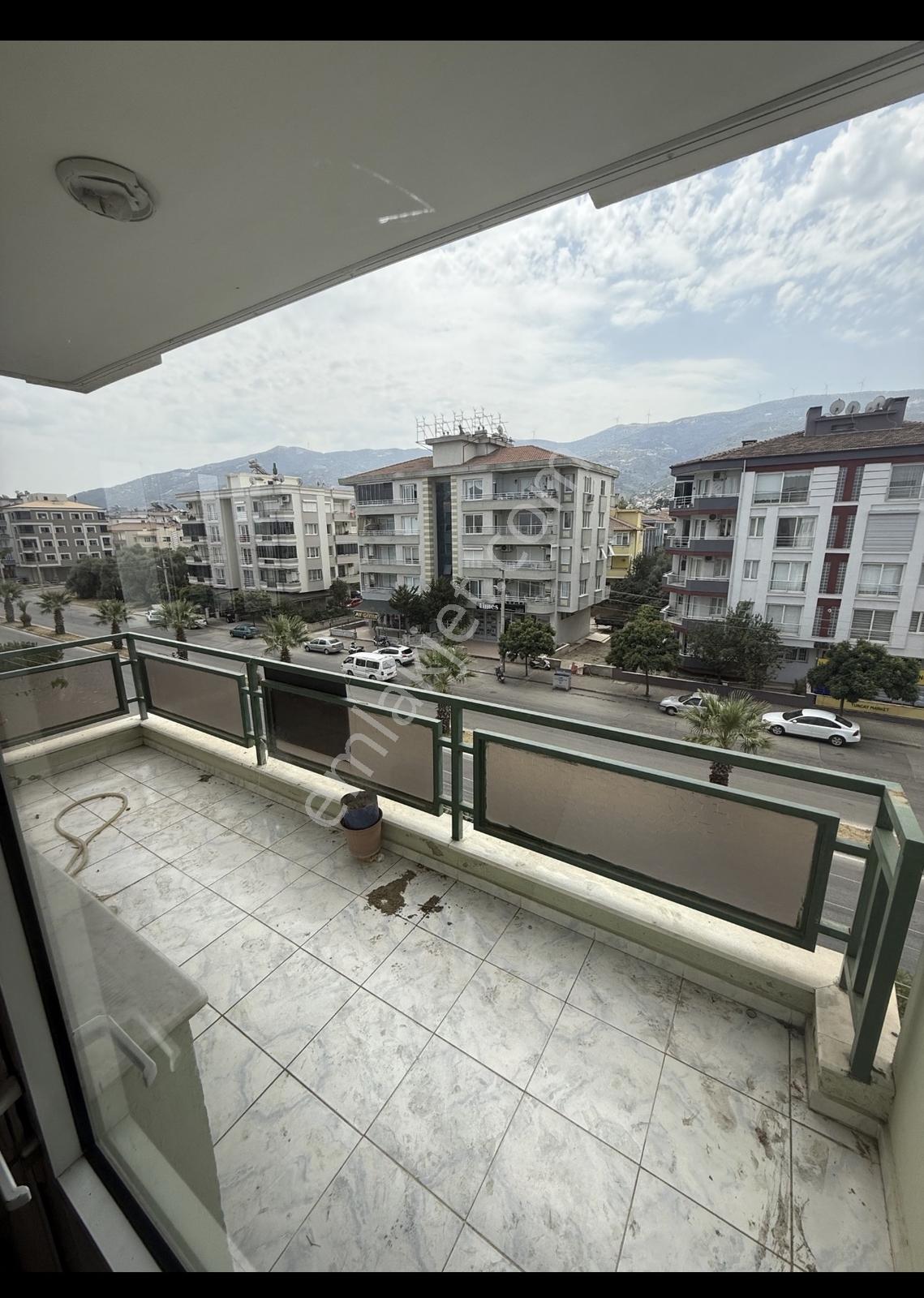 Derin Emlak'tan Hürriyet Mahallesinde Kiralık Daire - Görsel 12