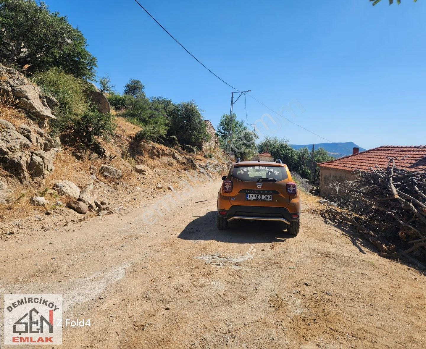 Ezine Kayacık Köyünde Satılık Deniz Manzaralı Fırsat Yer - Görsel 7