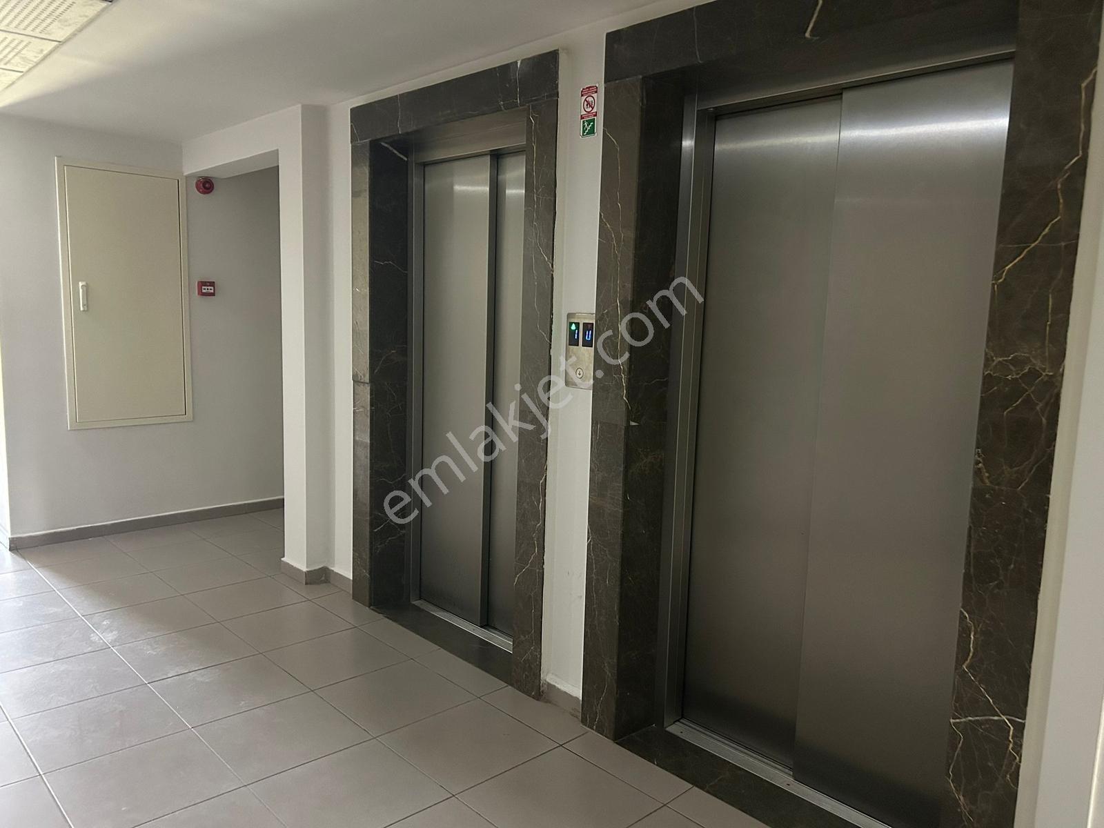 Tuzla Dumankaya Adres Panaroma Sitesi Satılık 1+1 Daire - Görsel 28