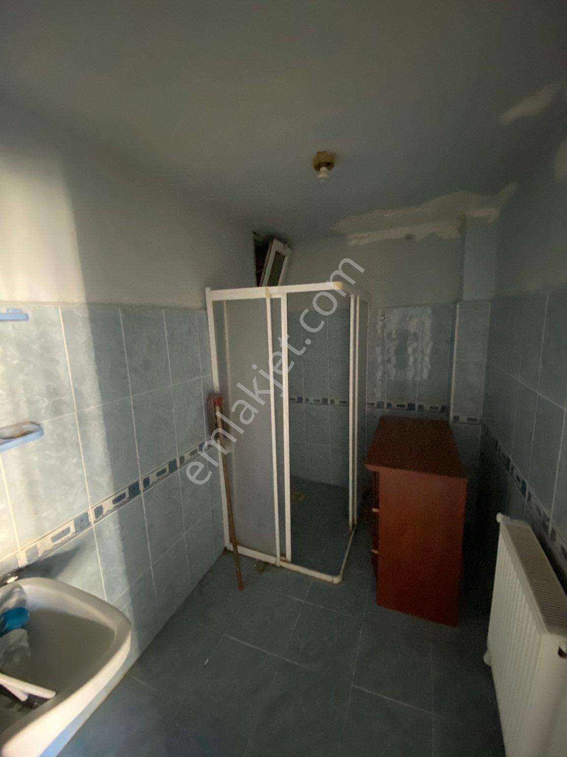 Samsun Selahiye Mah. Ara Kat 2+1 İçi Temiz Satılık Daire - Görsel 12