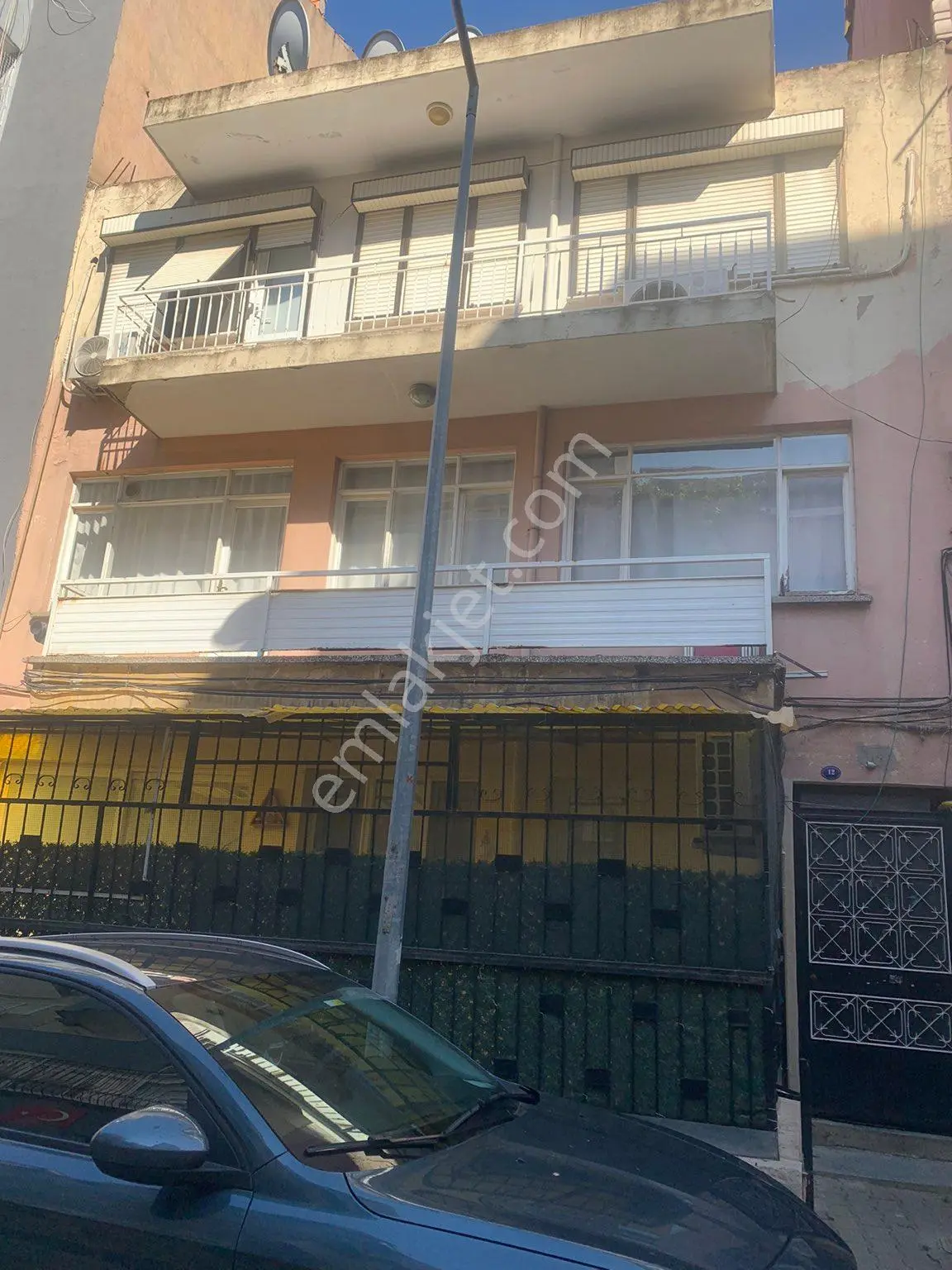 Yeşilyurt Pazaryeri Yakınında Eşyalı 3+1 Kiralık Daire!
