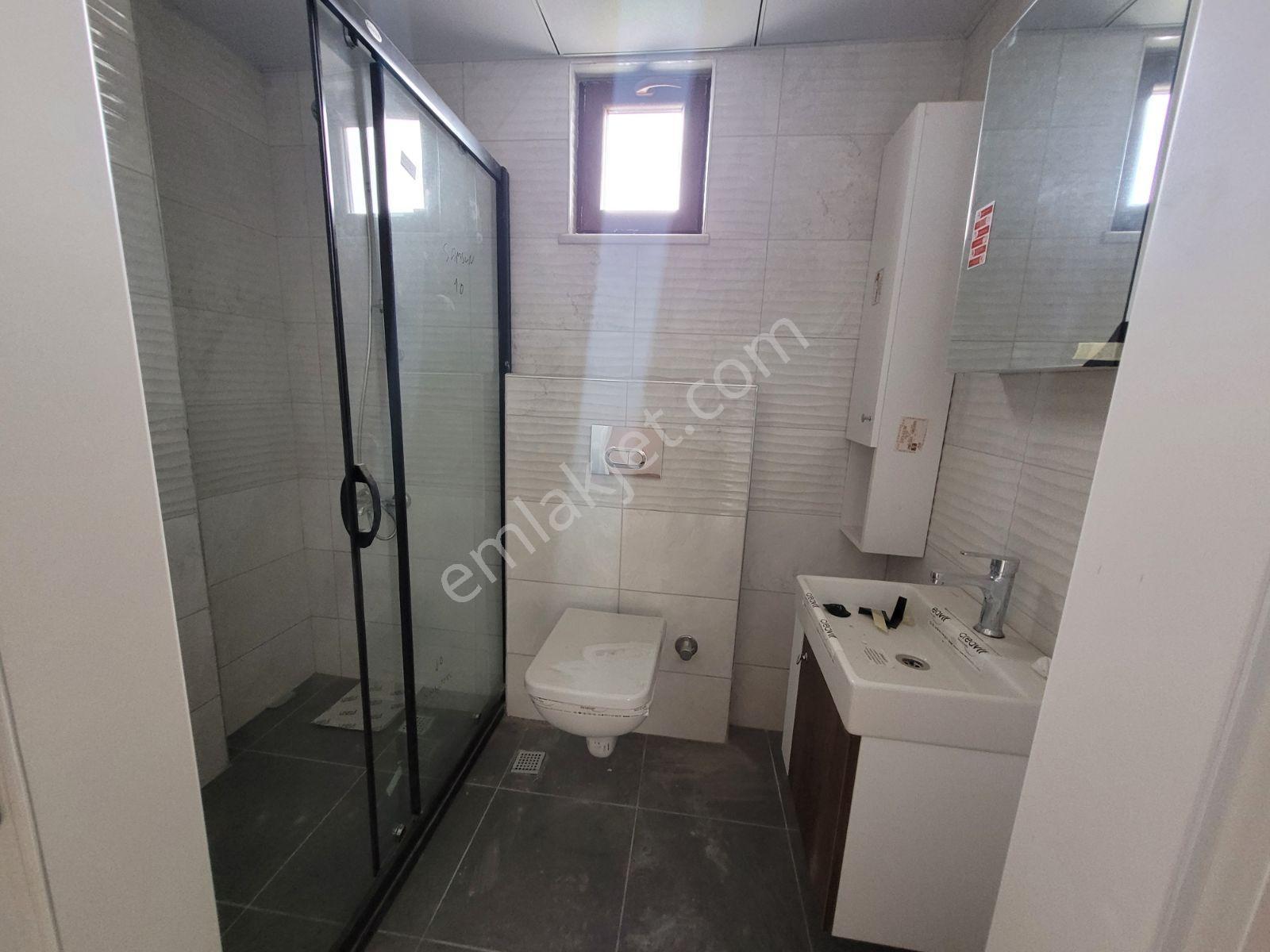 Nilüfer Evleri Sitesinde Deniz Manzaralı Satılık Sıfır 3+1 Daire - Görsel 24