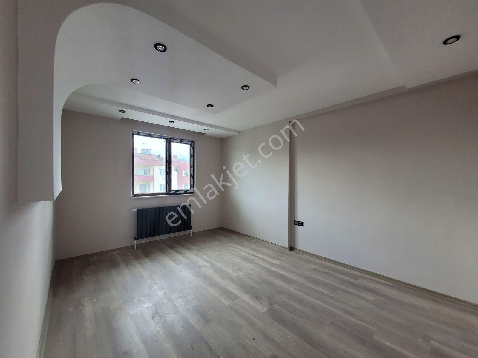 Nilüfer Evleri Sitesinde Deniz Manzaralı Satılık Sıfır 3+1 Daire - Görsel 22