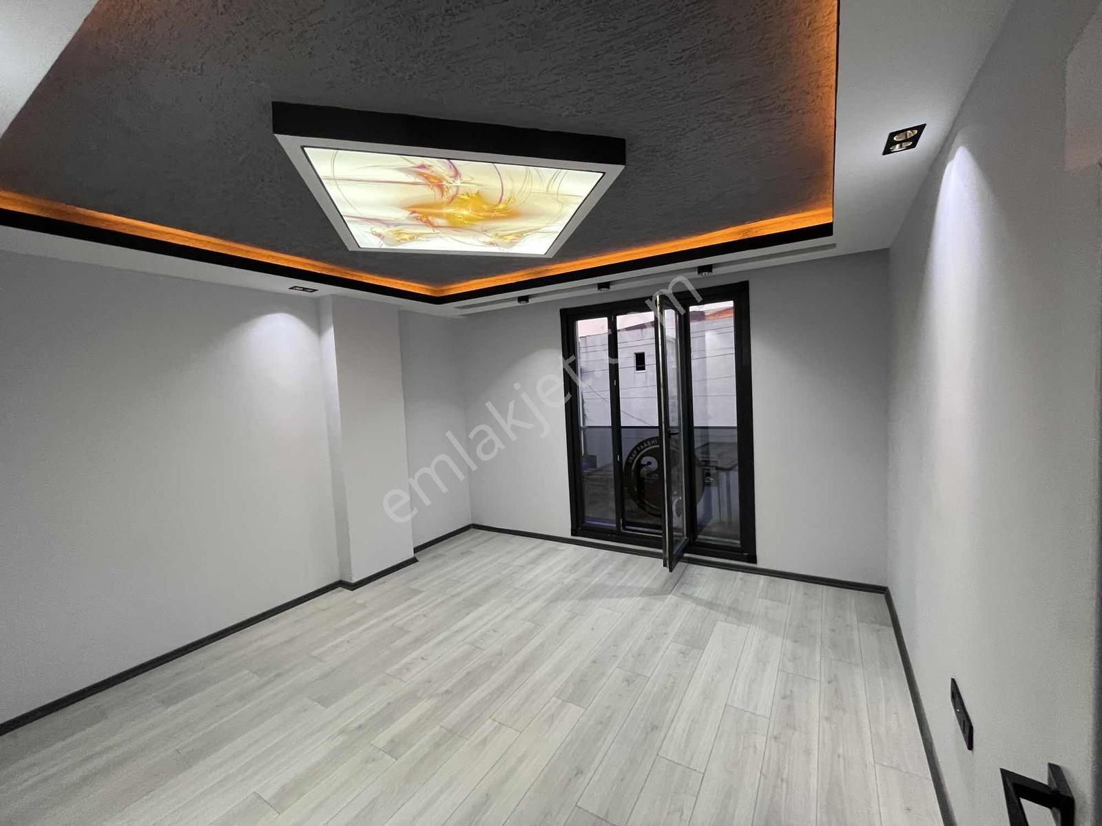 Adliyeye Kapalı Pazara Yakın Kiralık Sıfır Daire