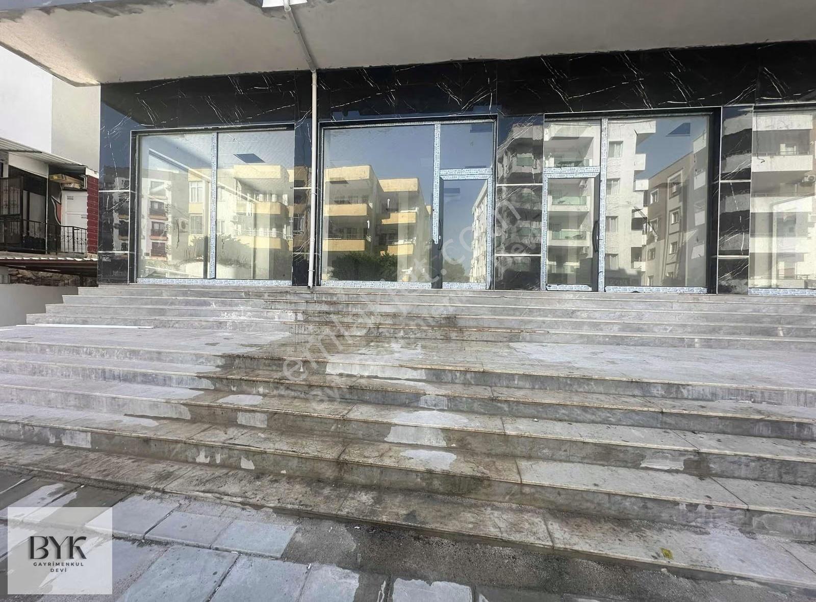 Taşucu Merkezde Yatırımlık Dükkan - Görsel 3