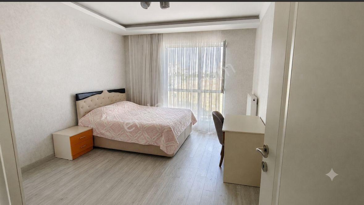 Batıkent'te Ahsenler Zirve Konutlarında Lüks 4,5+1 Satılık Daire - Görsel 26
