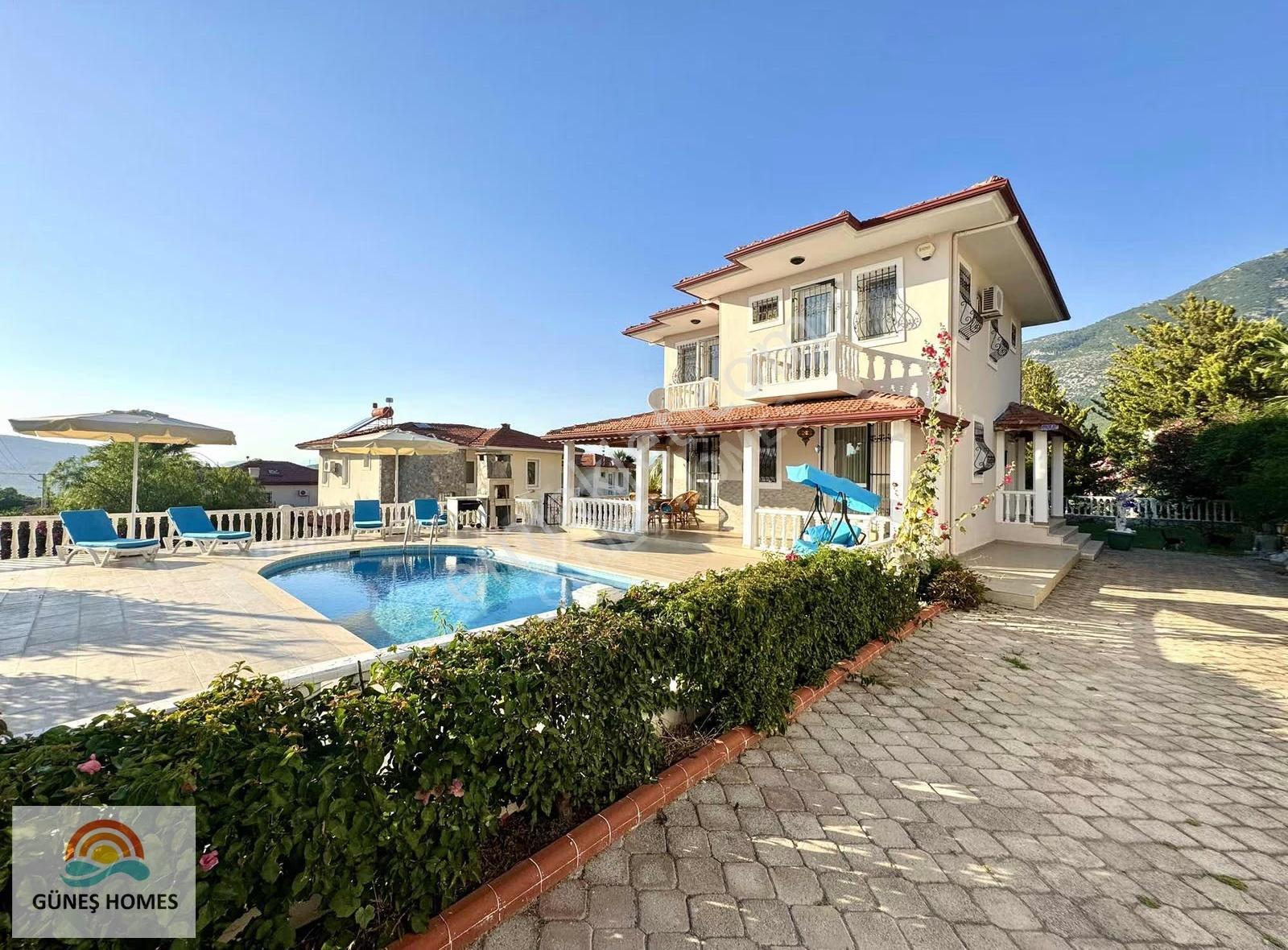 3+1 Villa+2+1 Apart Satılık