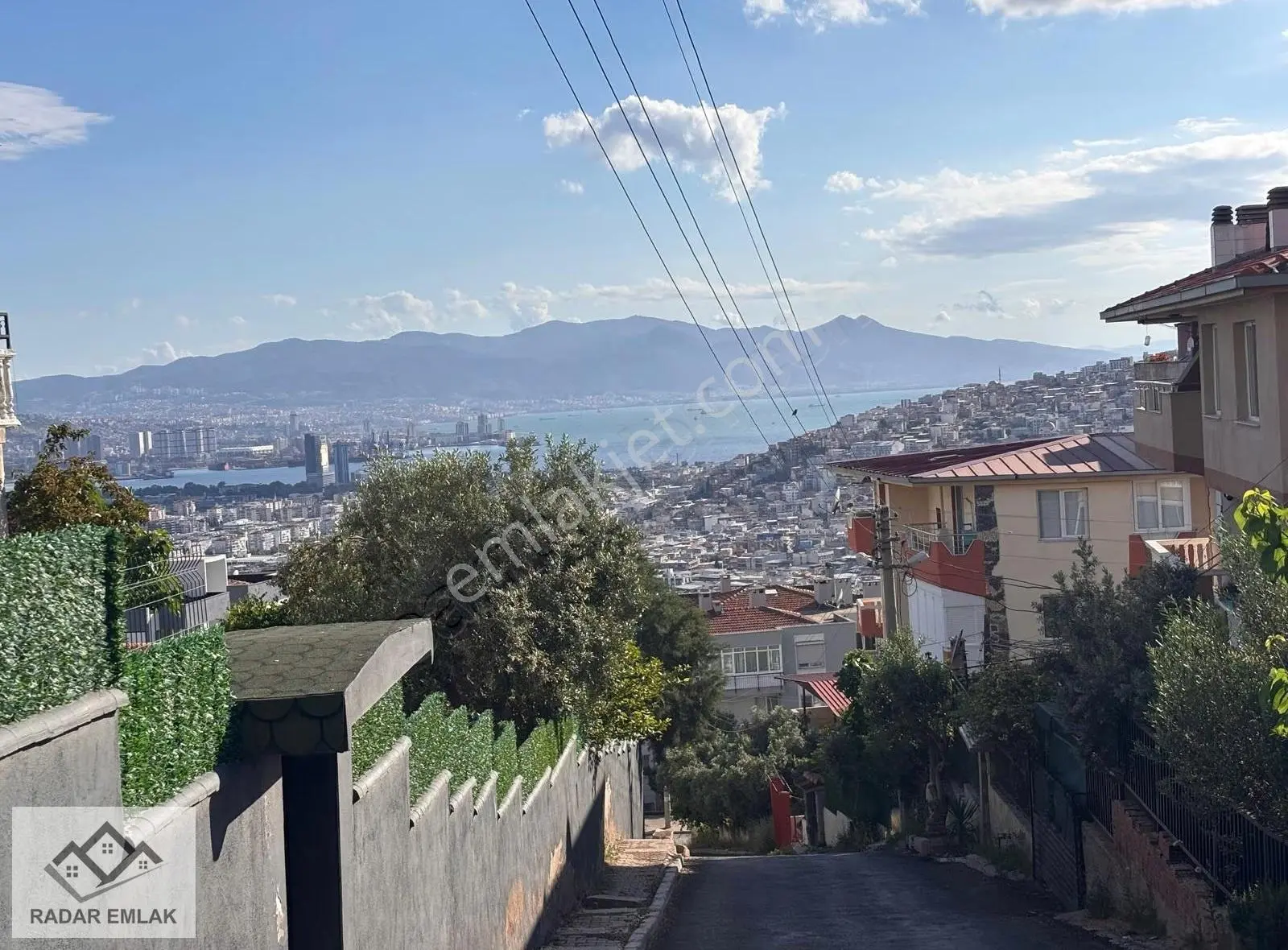 Bornova Atatürk Mahallesinde 158 M2 Satılık İmarlı Arsa - Görsel 4