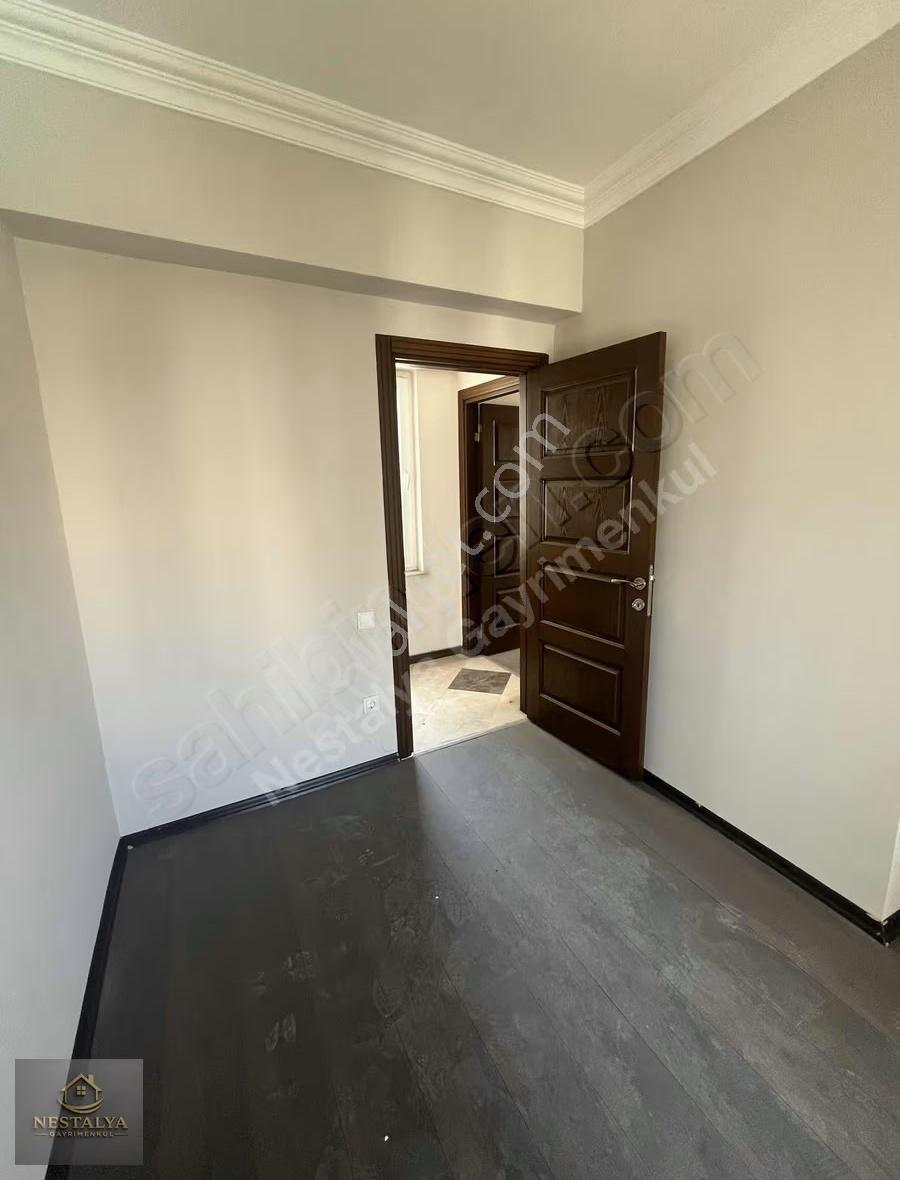 Antalya Kemerağzı Site İçi Havuzlu 165 M2 Daire - Görsel 24