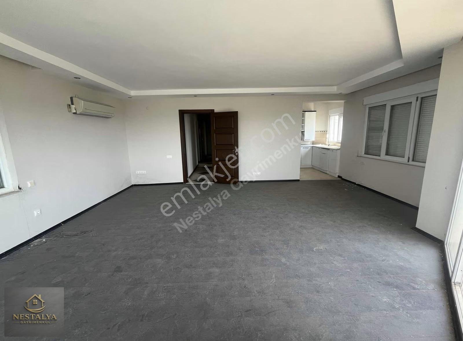 Antalya Kemerağzı Site İçi Havuzlu 165 M2 Daire - Görsel 2