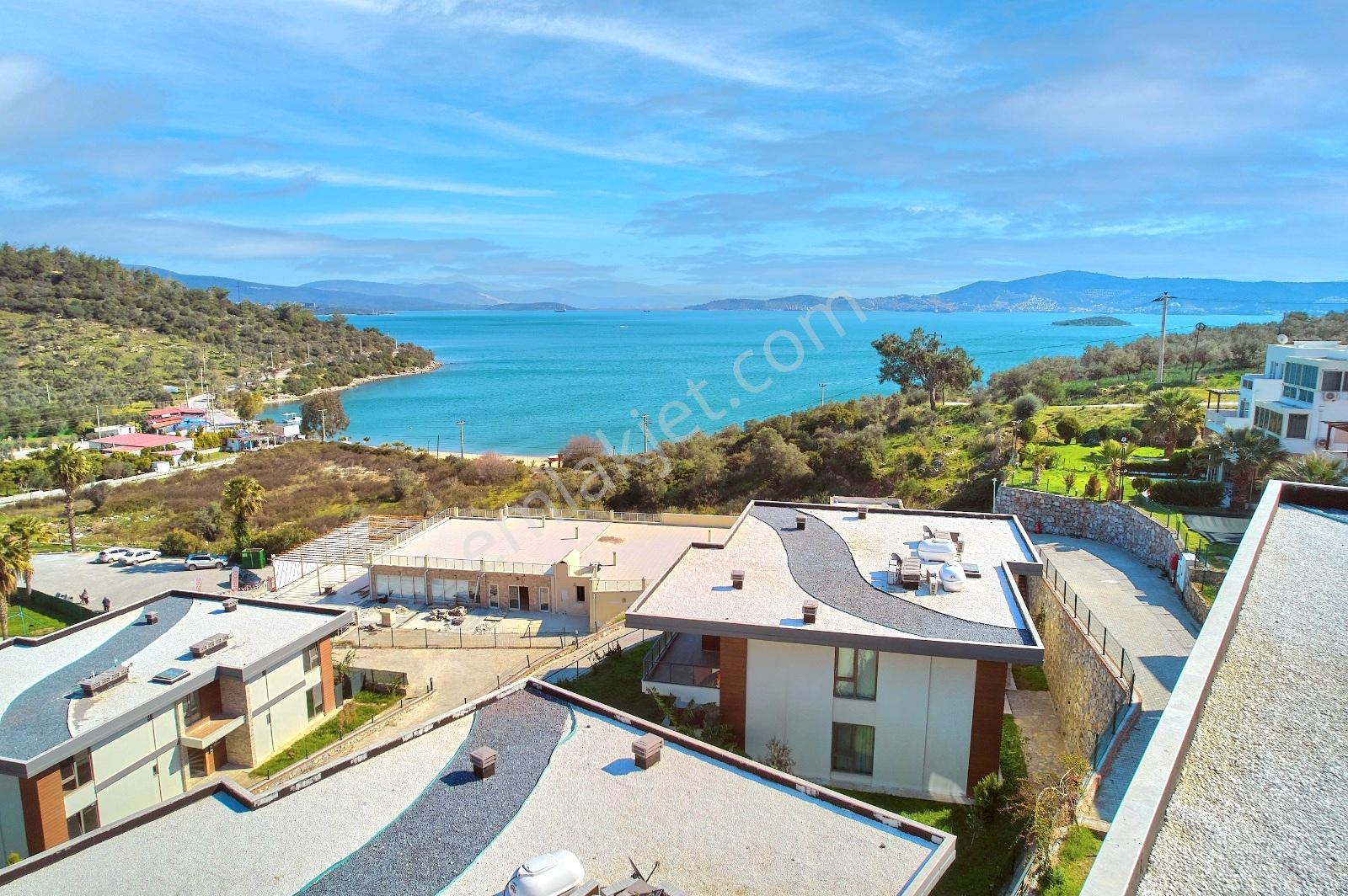 Kıyıkışlacıkta Deniz Manzaralı Ultra Lüks Satılık Müstakil Villa
