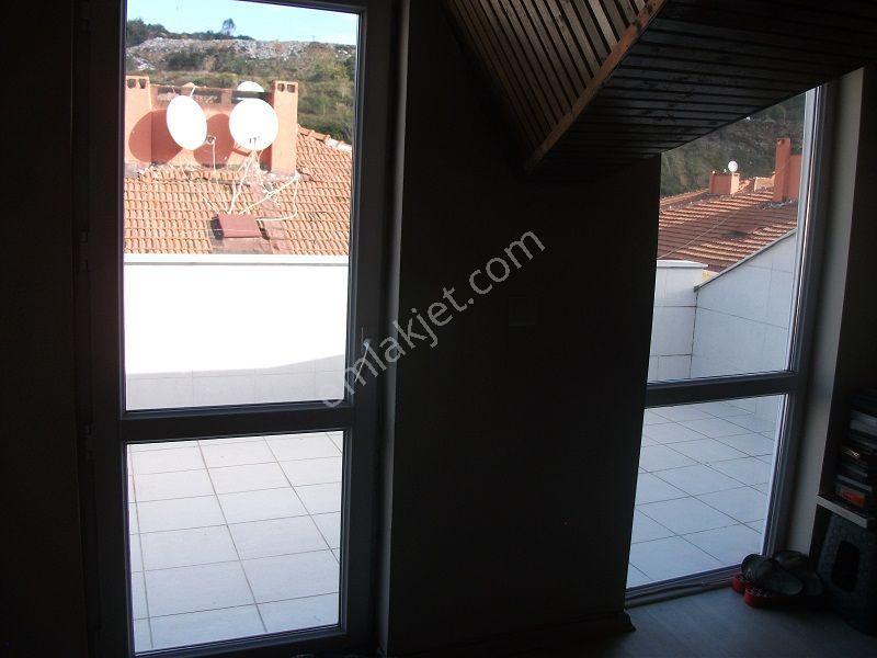İstinye Boğaziçi Sitesi 3+1 Teraslı Çatı Dubleks Daire - Görsel 21