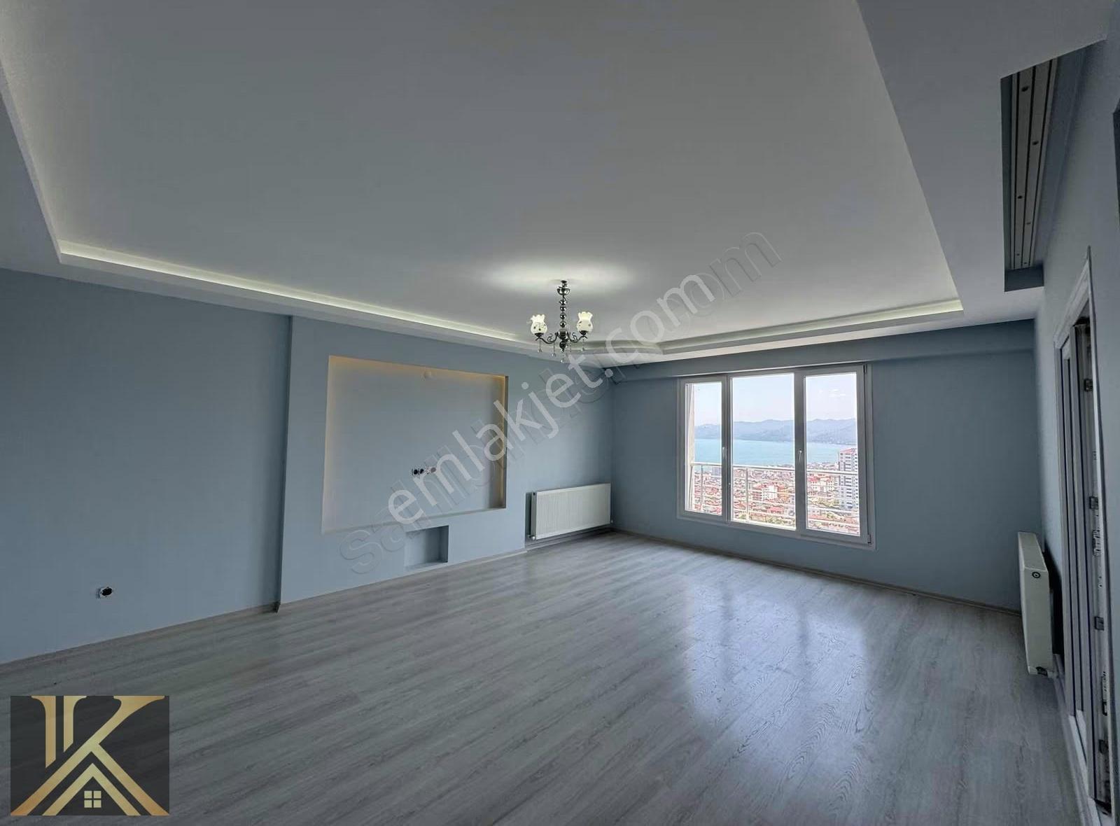 Fatih Mahallesinde Ultra Lüks 3+1 Kiralık Daire - Görsel 14