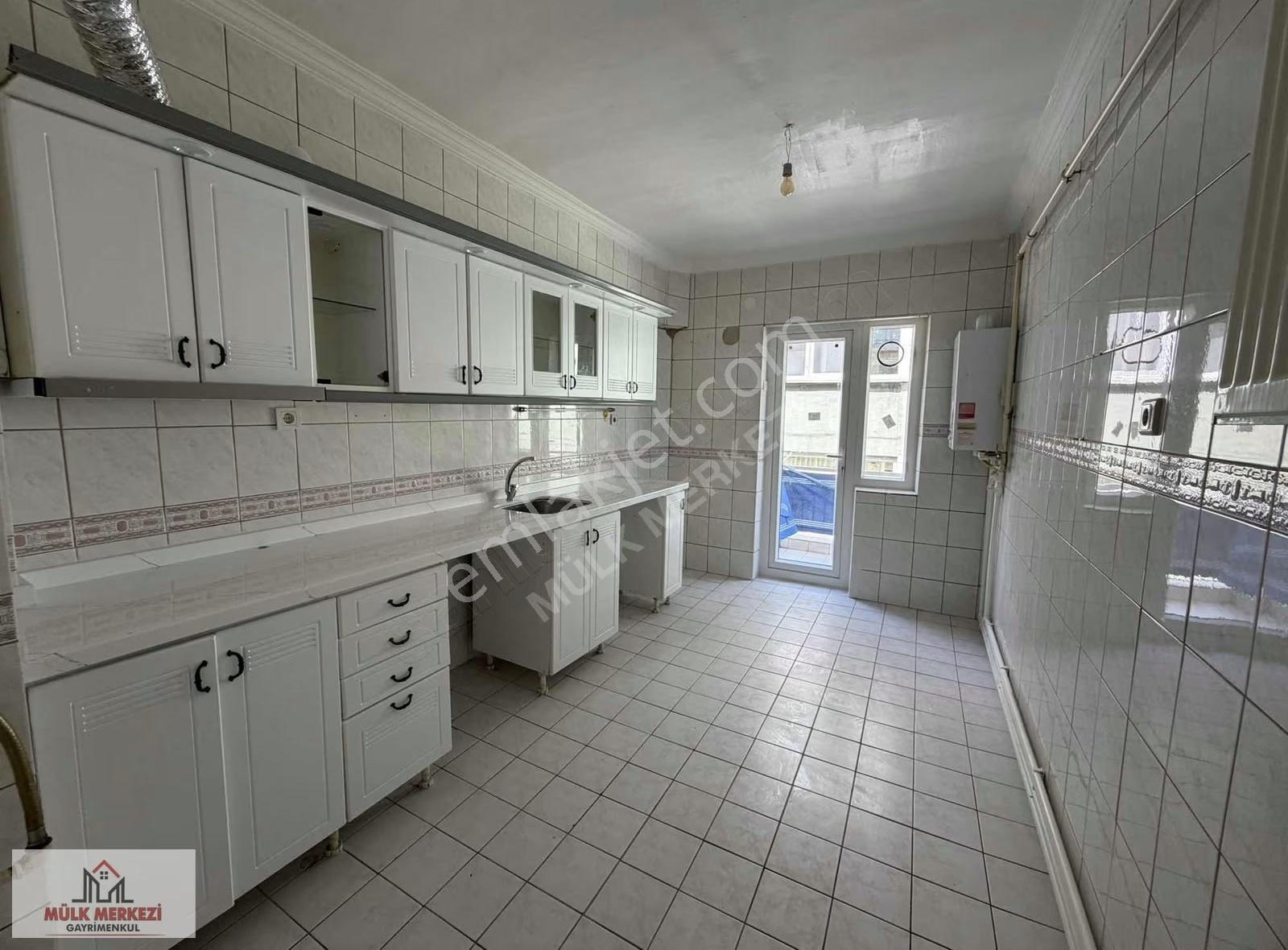Dikmen Cadde Üzeri - 3+1 Kat Konumun'da Kiralık Konut - Görsel 12