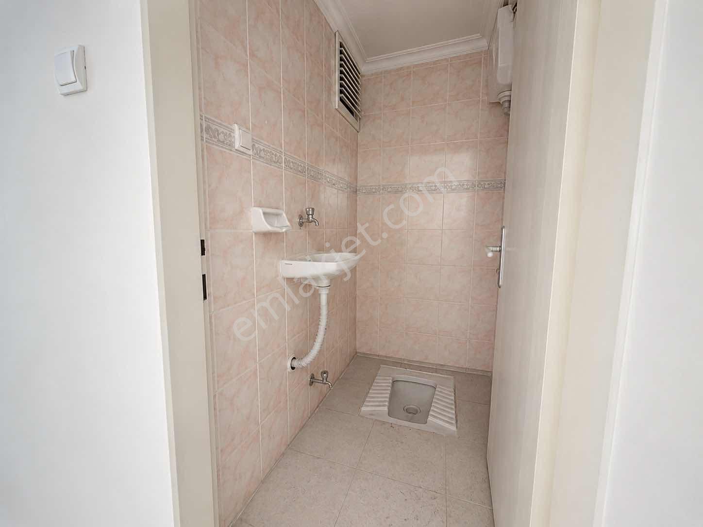 Yüzüncüyıl Mah. Yörekent Sit. 3+1 Kiralık Daire - Görsel 16