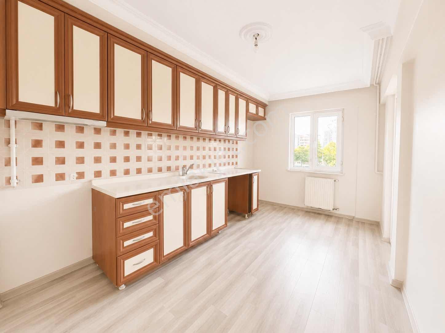 Yüzüncüyıl Mah. Yörekent Sit. 3+1 Kiralık Daire - Görsel 23