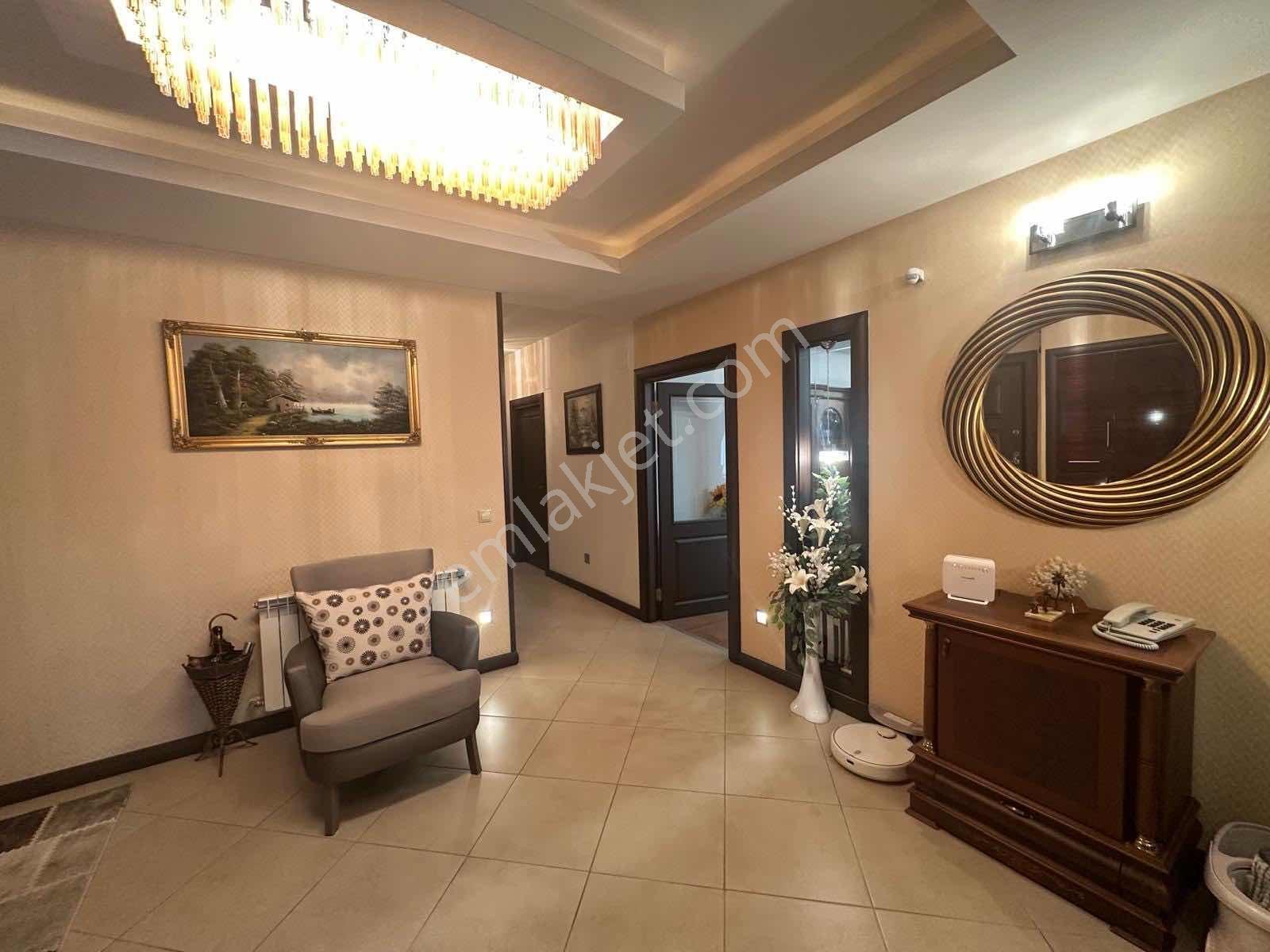 Fa'dan Limonluk Mah.da Havuzlu Site İçerisinde Satılık 4+1 - Görsel 32