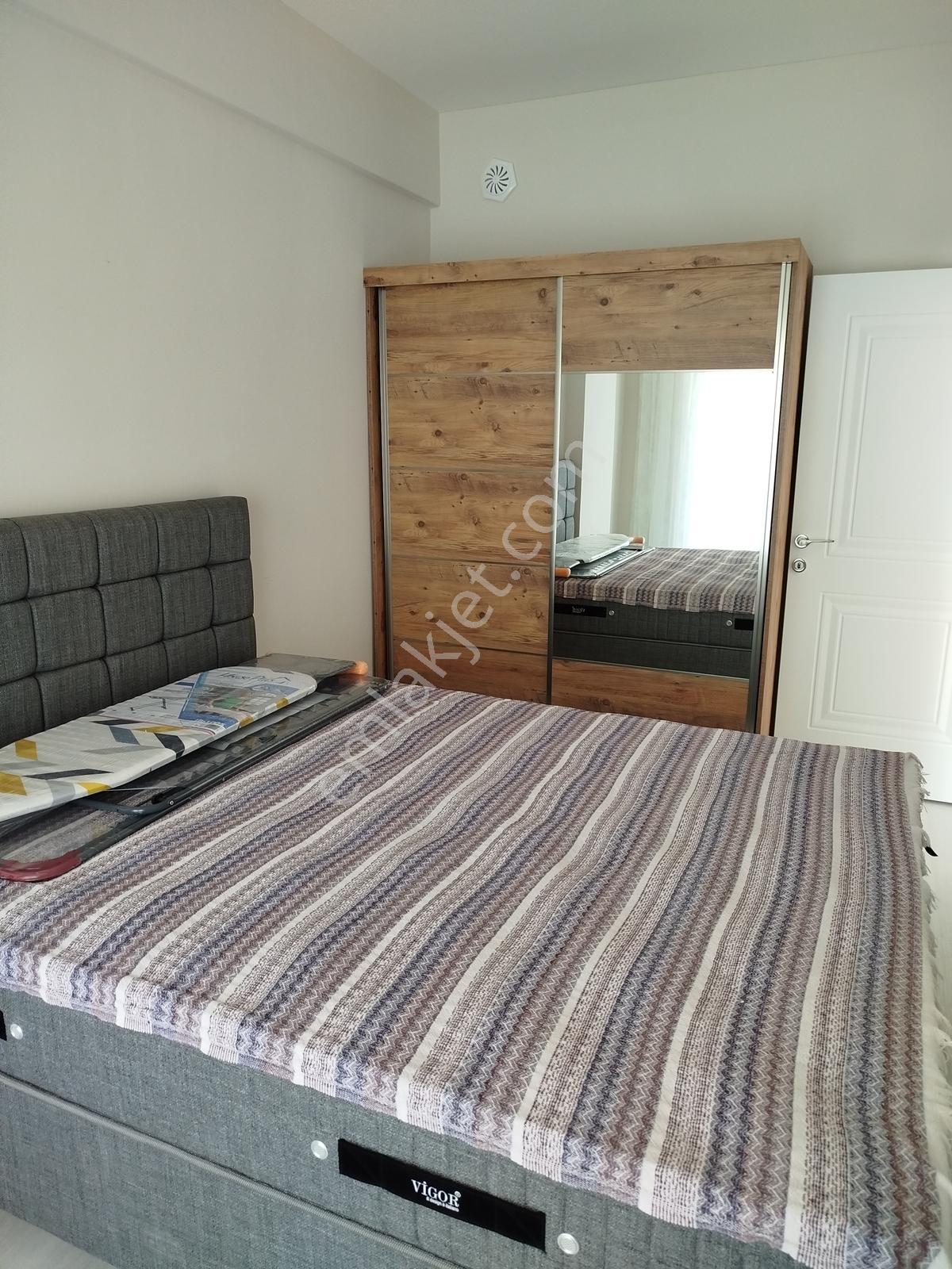 Çorlu Danış Lıfe Sitesinde Sıfır Eşyalı 1+1 Daire