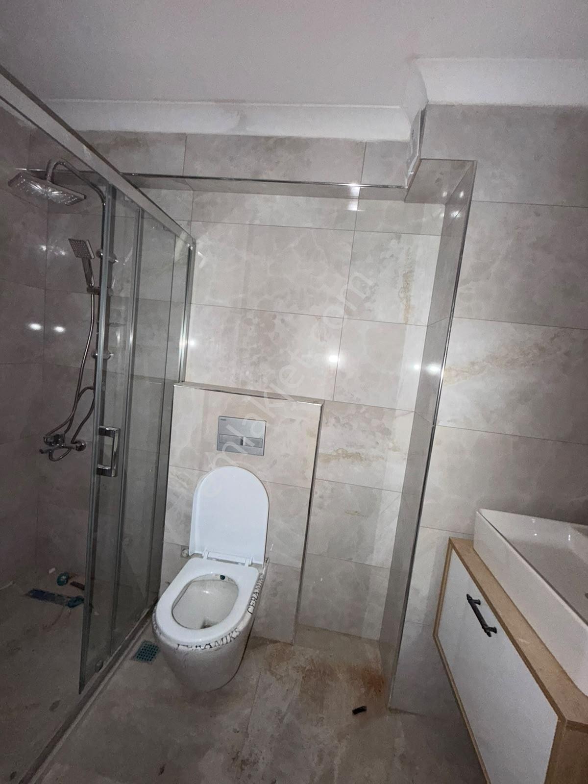 Bandırma Mavi Emlaktan Yeni Mahallede 1+1 Ara Kat Satılık Daire - Görsel 4