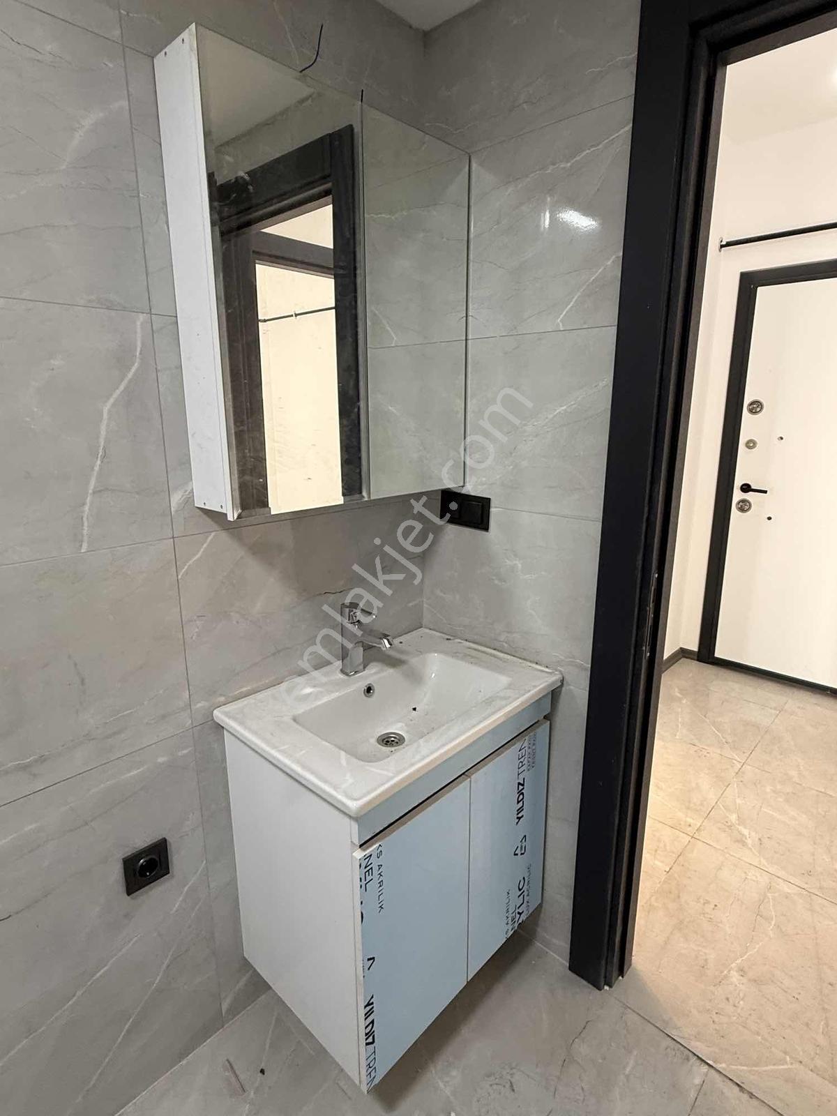 Onaydan Çerkezköy Gaziosmanpaşa Park Cephe Balkon Lüks 1+1 Daire - Görsel 20