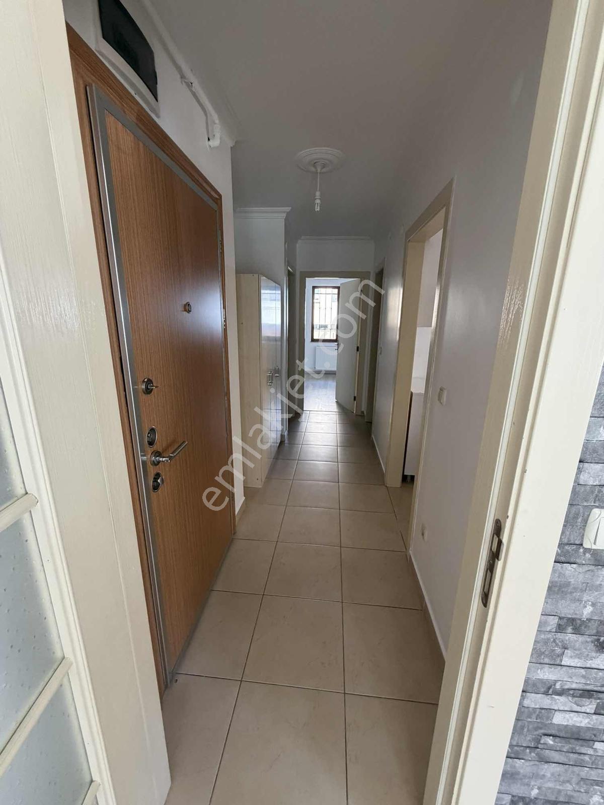 Ataşehir İnönü Mh.ana Caddeye Ve Metroya Yakın Ferah Kiralık 1+1 - Görsel 9