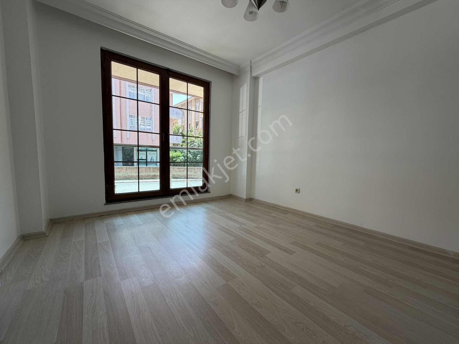 Ataşehir İnönü Mh.ana Caddeye Ve Metroya Yakın Ferah Kiralık 1+1 - Görsel 6