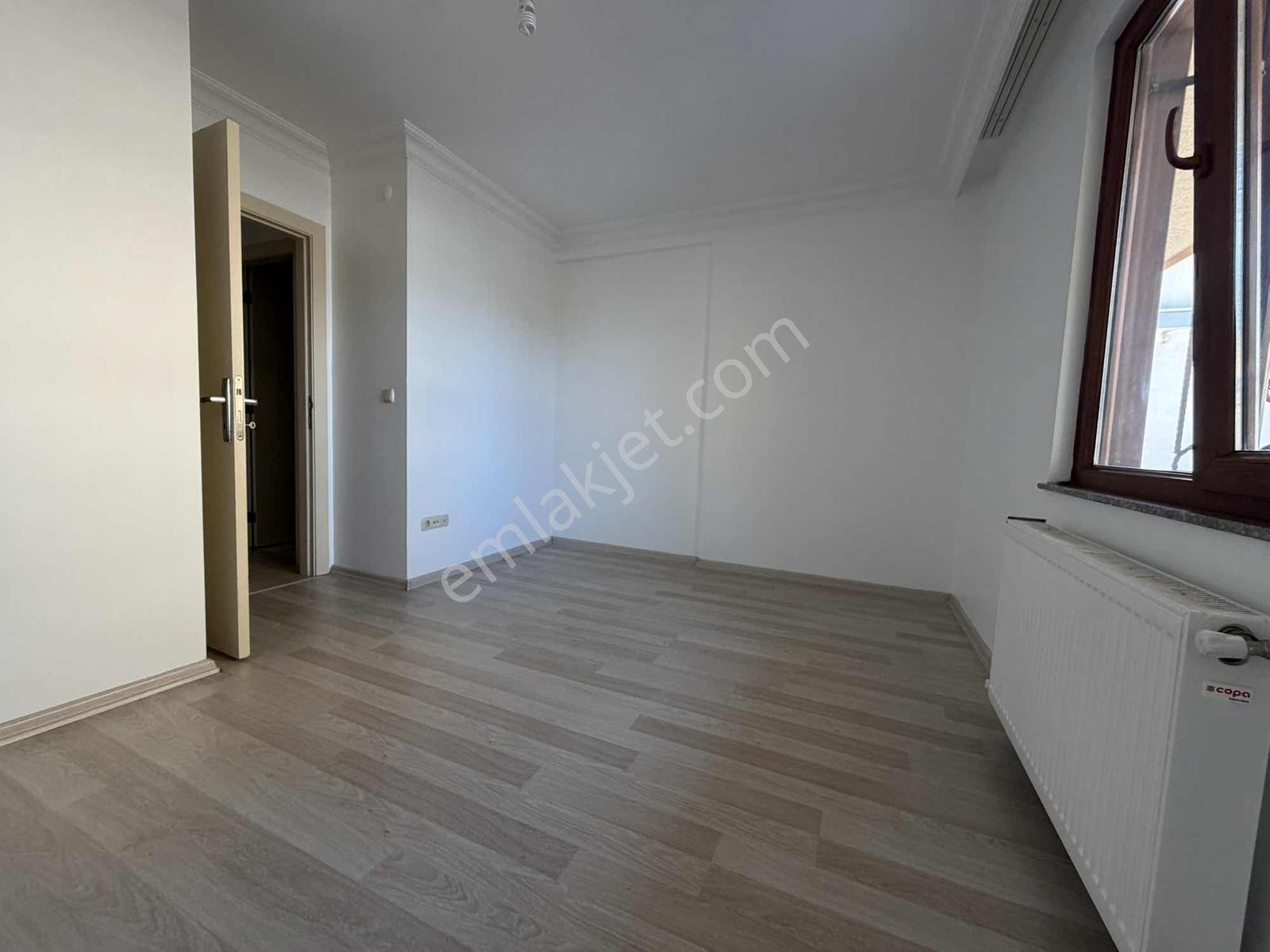 Ataşehir İnönü Mh.ana Caddeye Ve Metroya Yakın Ferah Kiralık 1+1 - Görsel 20