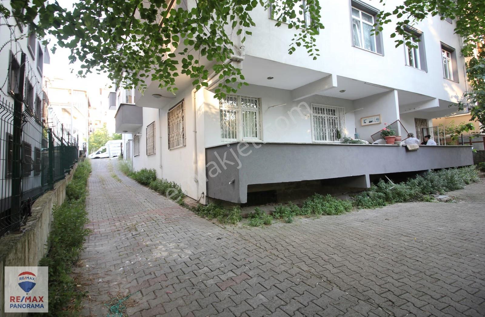 Köroğlu Caddesi'nde 130 M² Net | Açık Otoparklı 3 Balkonlu 3+1 - Görsel 23