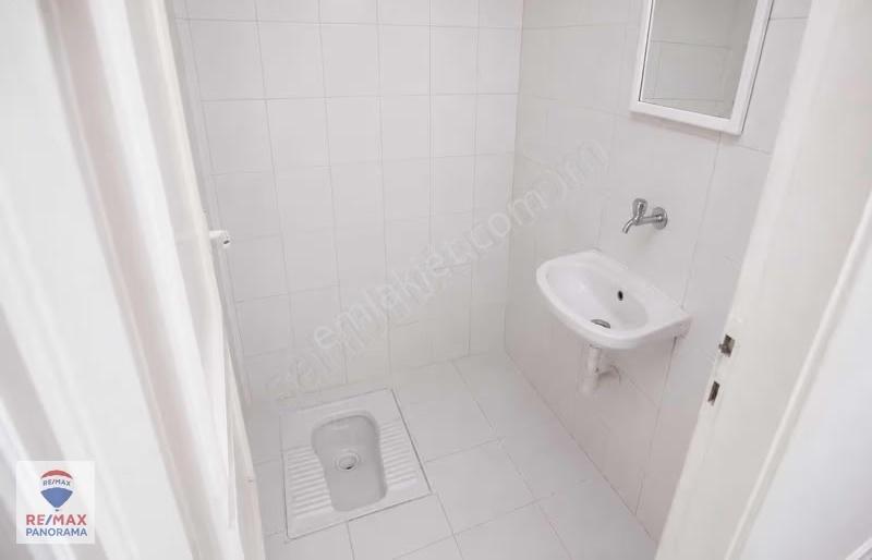 Köroğlu Caddesi'nde 130 M² Net | Açık Otoparklı 3 Balkonlu 3+1 - Görsel 20